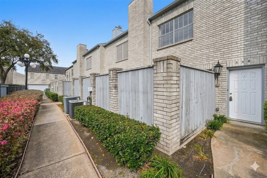Property photo for 338 Wilcrest Drive, #338, Houston, TX