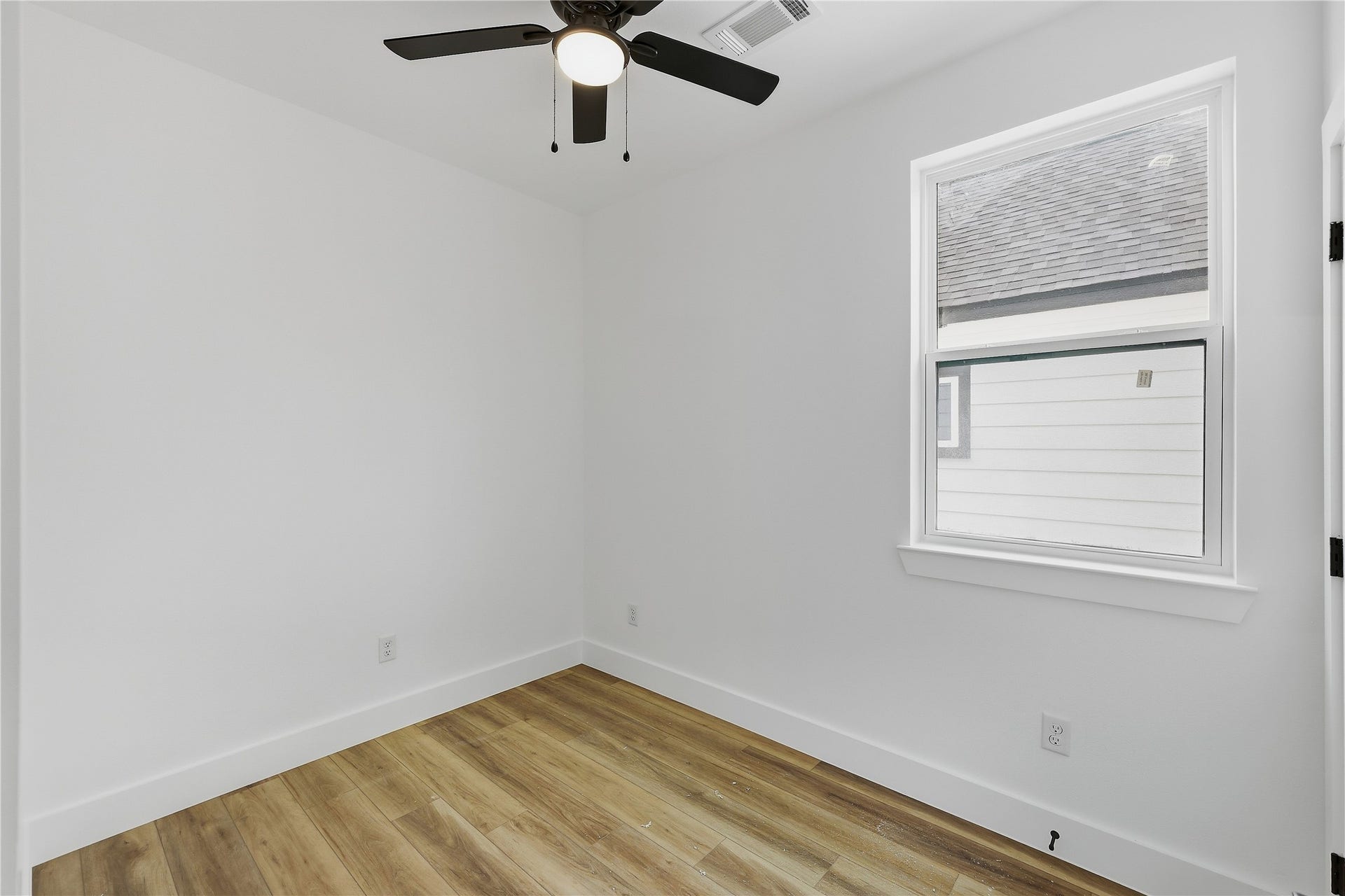 6519 A&B Tuskegee Street, Houston, TX 77091 6519 A&B Tuskegee Street, Houston, TX 77091