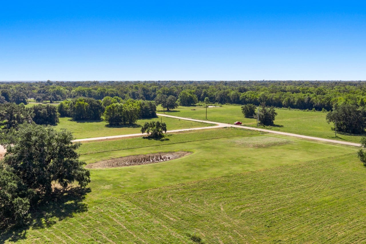 483 Pony Trail, Angleton, TX 77515 In the back of the neighborhood.
