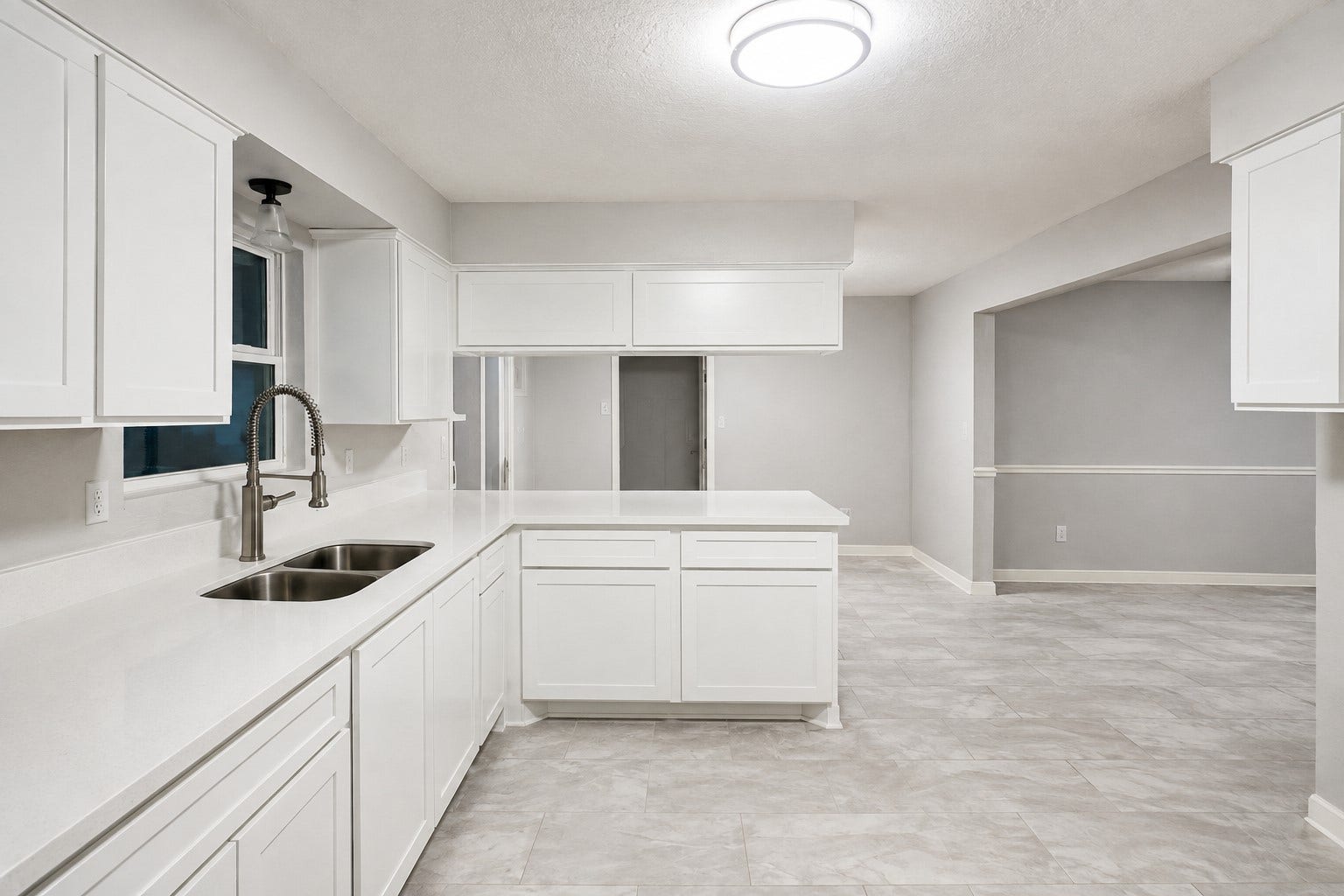 505 Moody Avenue, League City, TX 77573