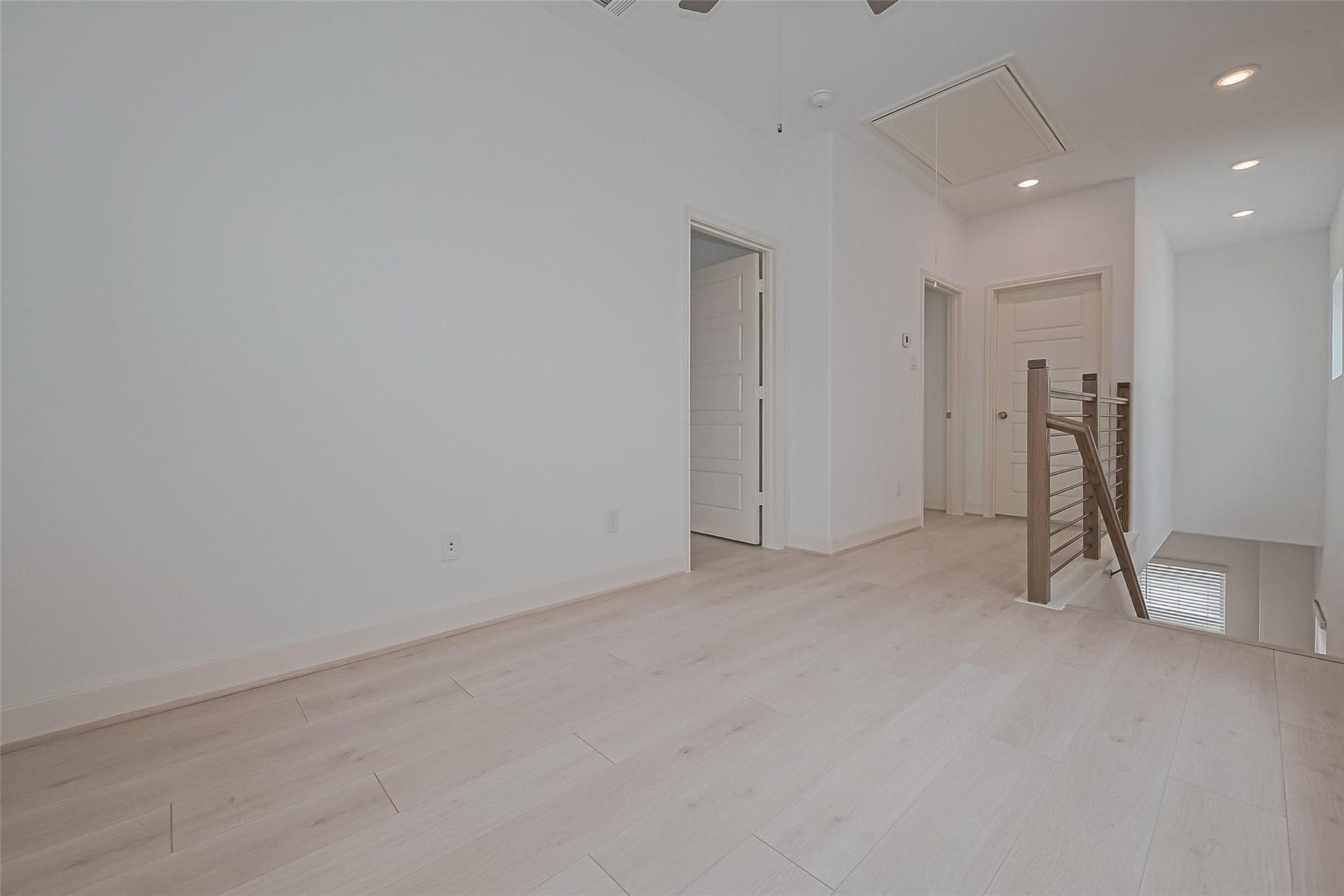 8929 Grovner Place, Houston, TX 77055 8929 Grovner Place, Houston, TX 77055