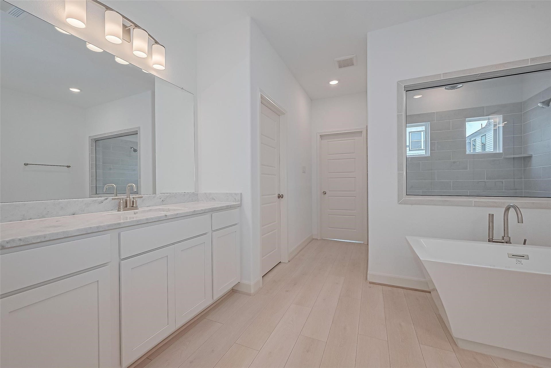8929 Grovner Place, Houston, TX 77055 8929 Grovner Place, Houston, TX 77055