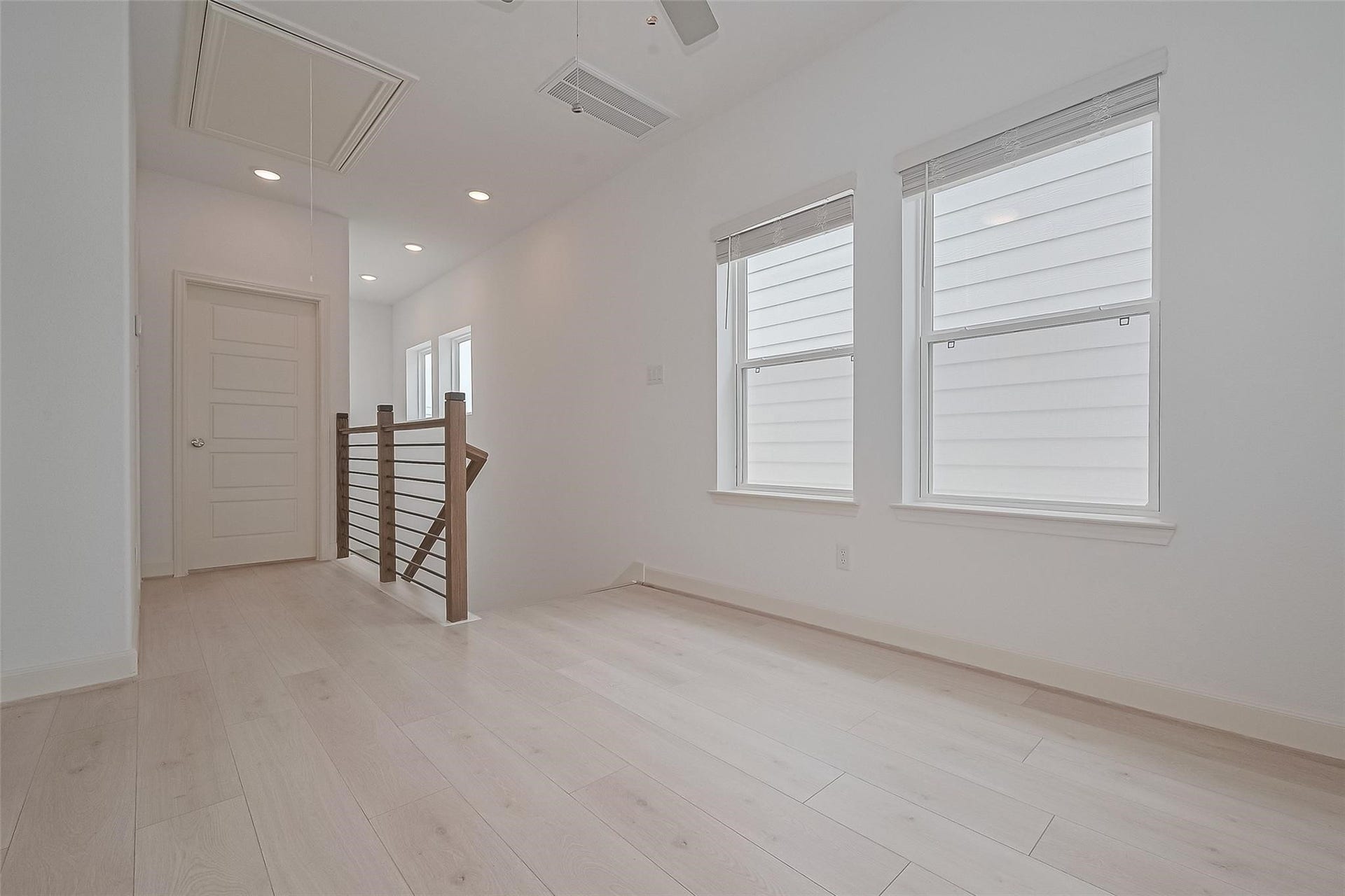 8929 Grovner Place, Houston, TX 77055 8929 Grovner Place, Houston, TX 77055