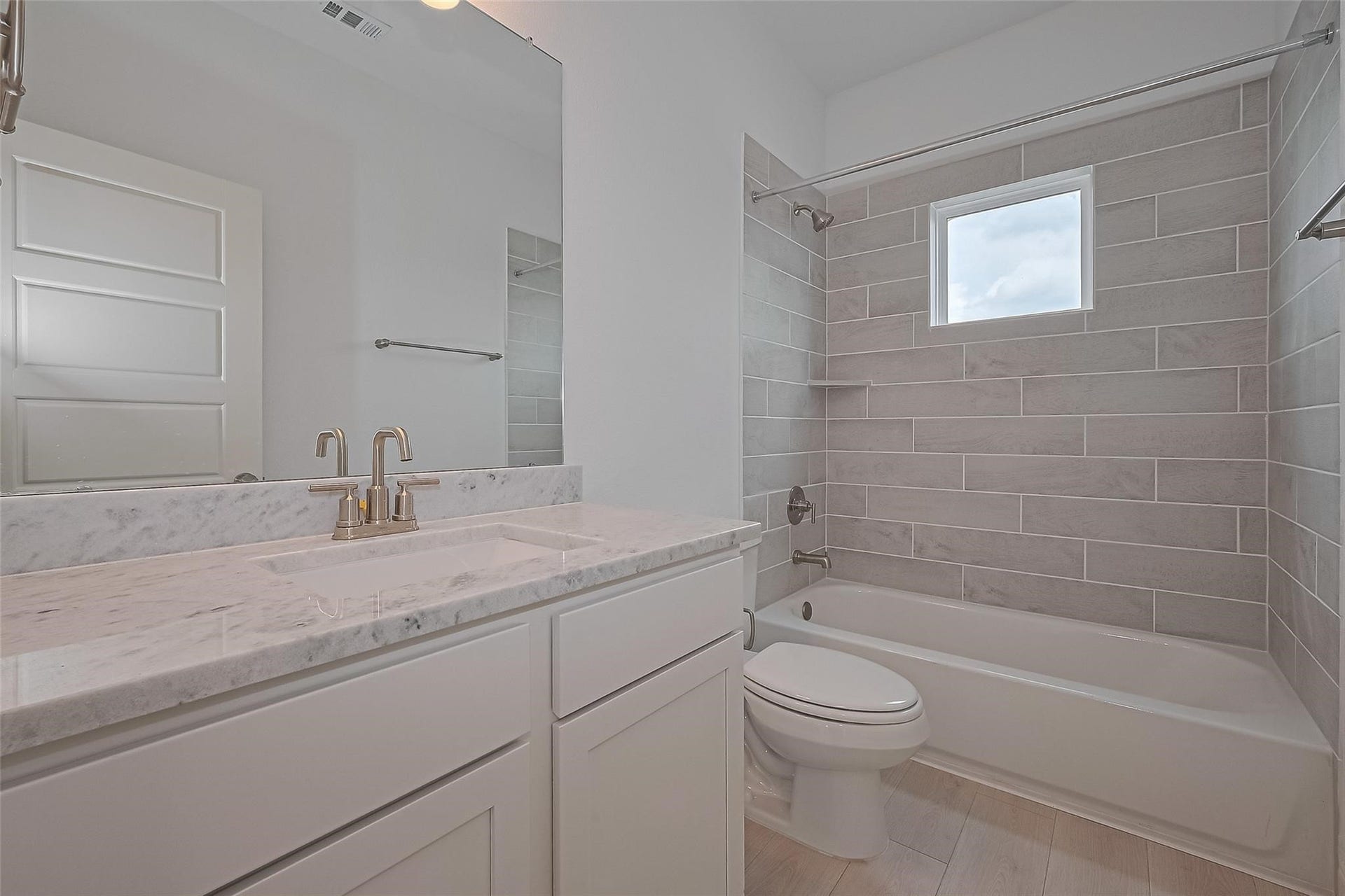 8929 Grovner Place, Houston, TX 77055 8929 Grovner Place, Houston, TX 77055