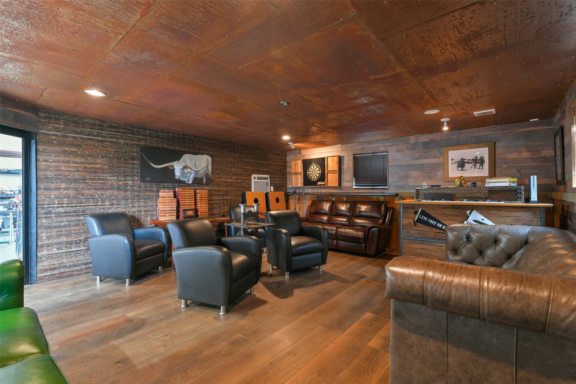 1913 Lundy Lane, Friendswood, TX 77546 Man Cave built inside the shop, with AC