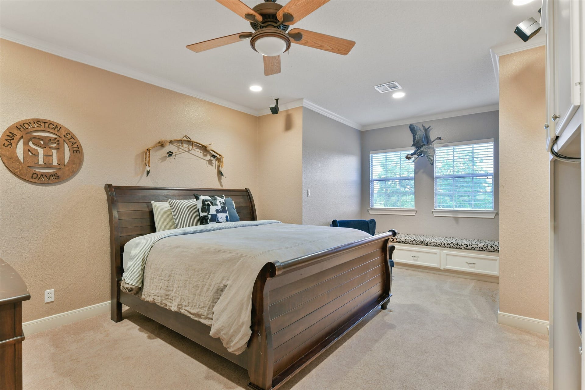 1913 Lundy Lane, Friendswood, TX 77546 Bedroom 4 with double closets