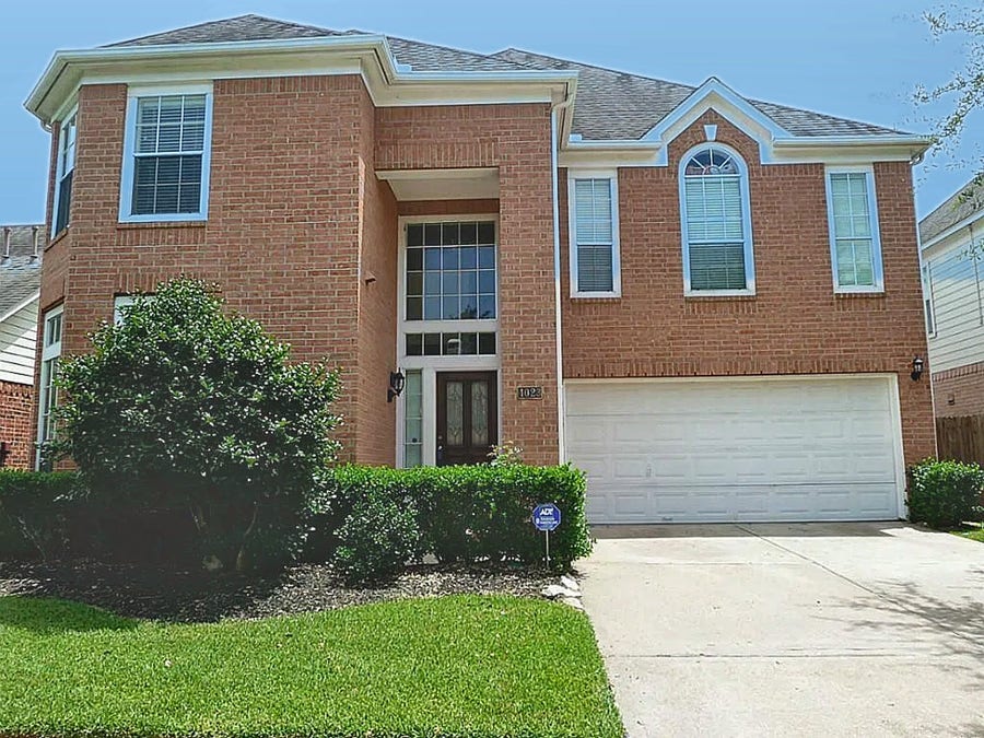 Property photo for 4023 Creek Ridge Lane, Missouri City, TX