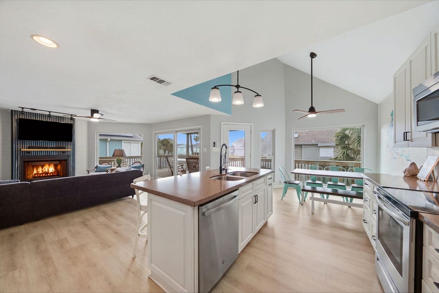 Property photo for 13835 San Domingo Drive, Galveston, TX