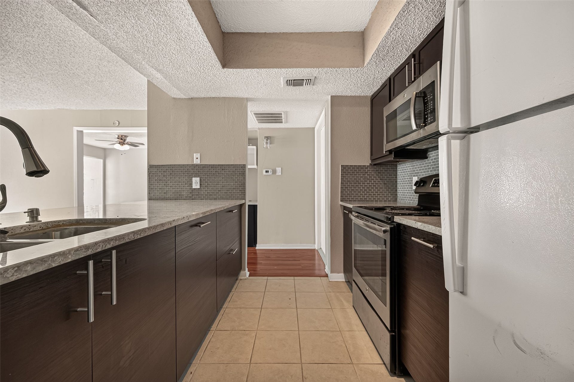 2818 S Bartell Drive, #13, Houston, TX 77054