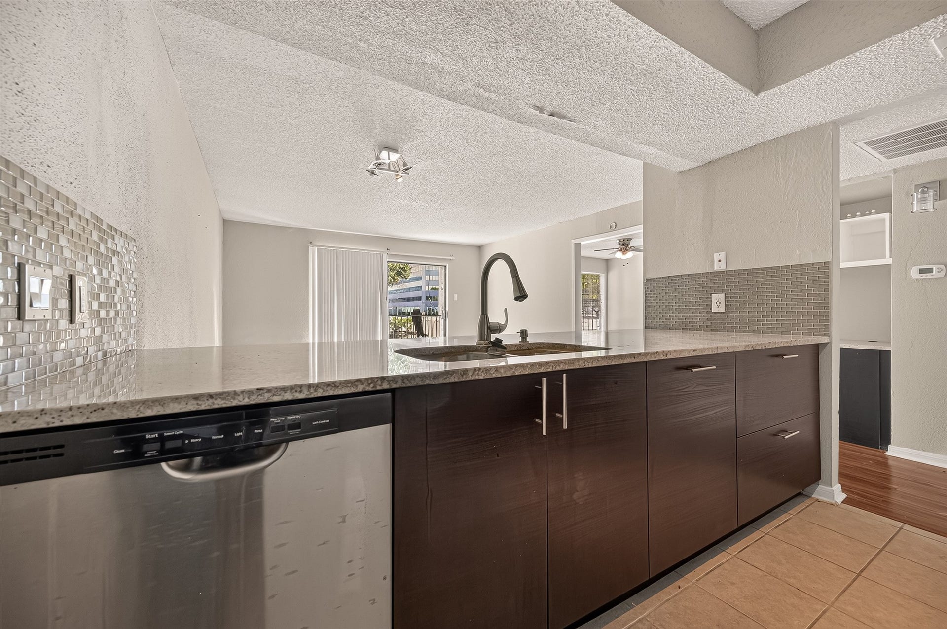 2818 S Bartell Drive, #13, Houston, TX 77054