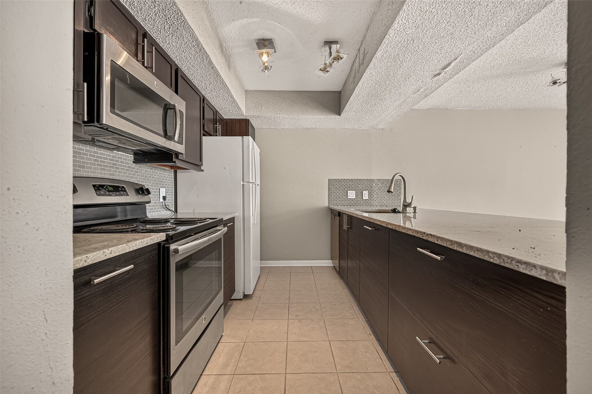 2818 S Bartell Drive, #13, Houston, TX 77054