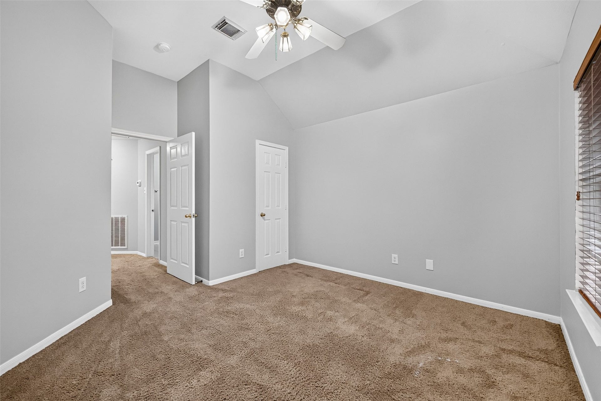 120 Crescent Bay Drive, League City, TX 77573 120 Crescent Bay Drive, League City, TX 77573