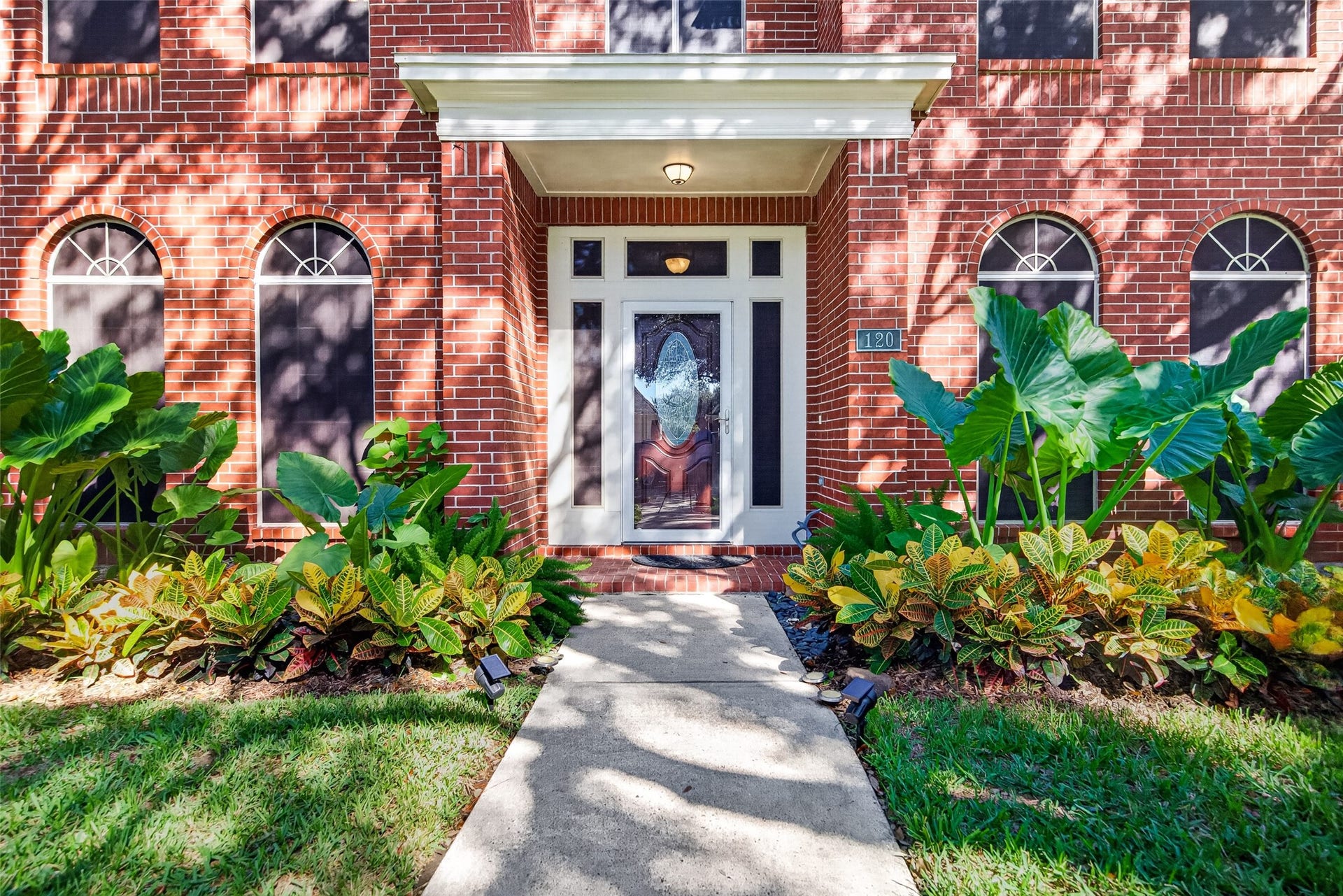 120 Crescent Bay Drive, League City, TX 77573 120 Crescent Bay Drive, League City, TX 77573