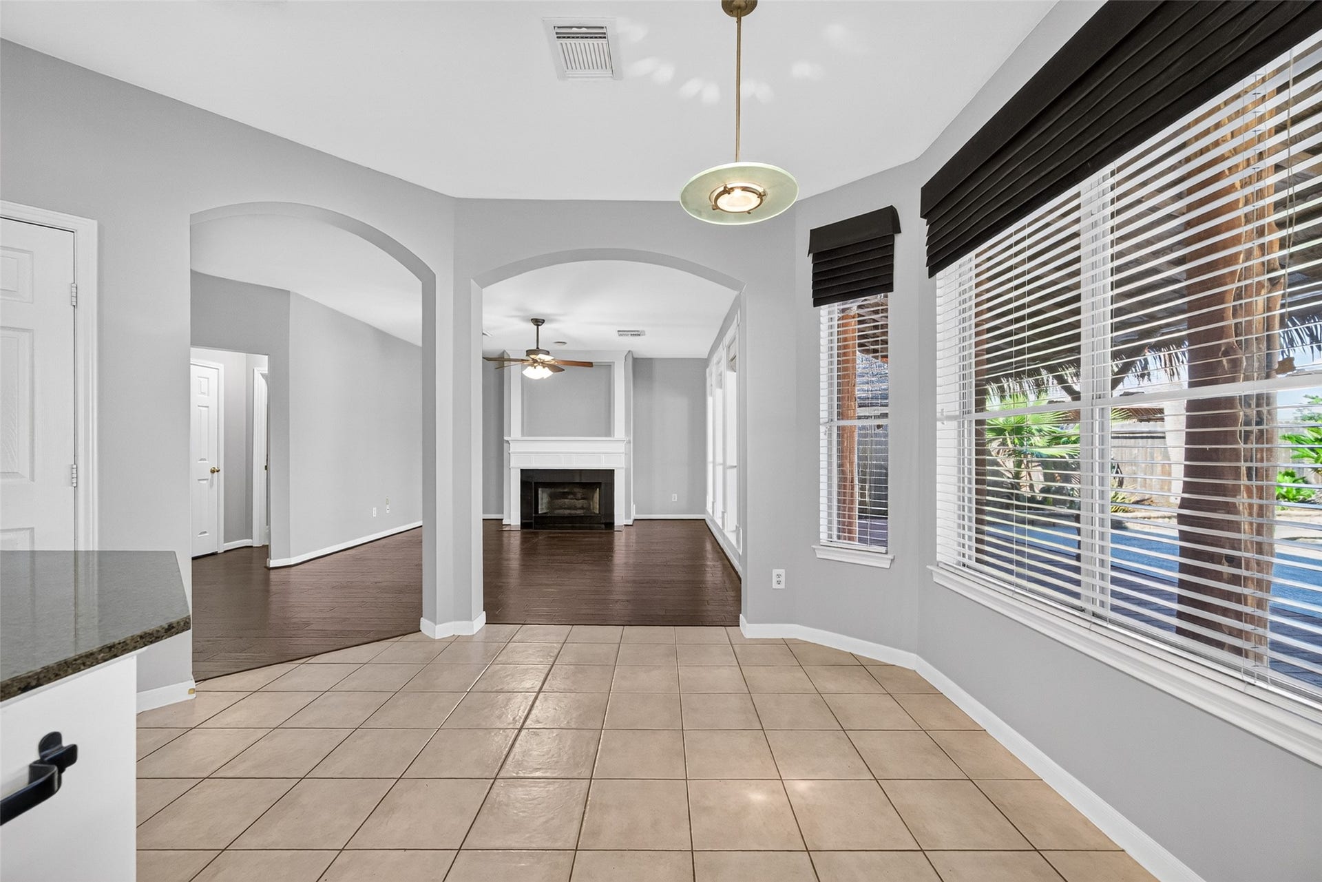 120 Crescent Bay Drive, League City, TX 77573 120 Crescent Bay Drive, League City, TX 77573