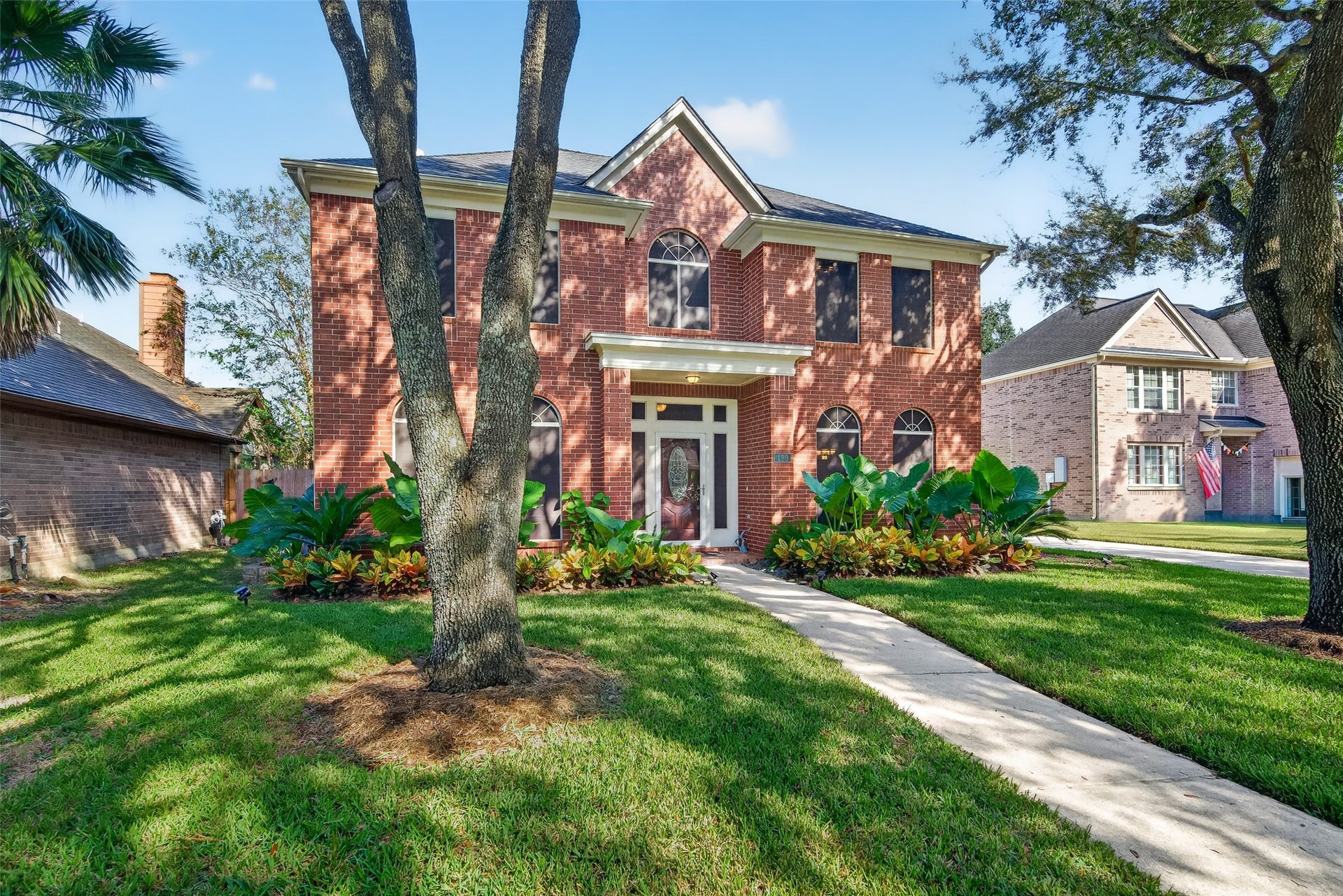 120 Crescent Bay Drive, League City, TX 77573 120 Crescent Bay Drive, League City, TX 77573
