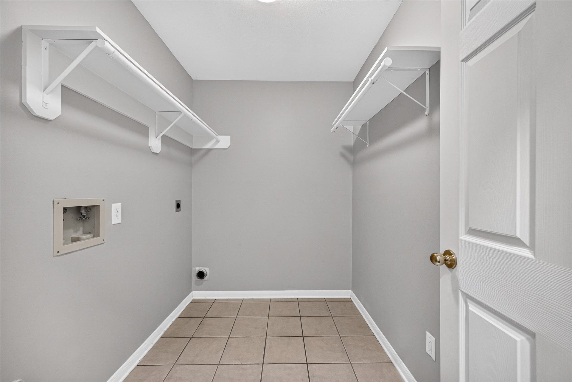 120 Crescent Bay Drive, League City, TX 77573 120 Crescent Bay Drive, League City, TX 77573