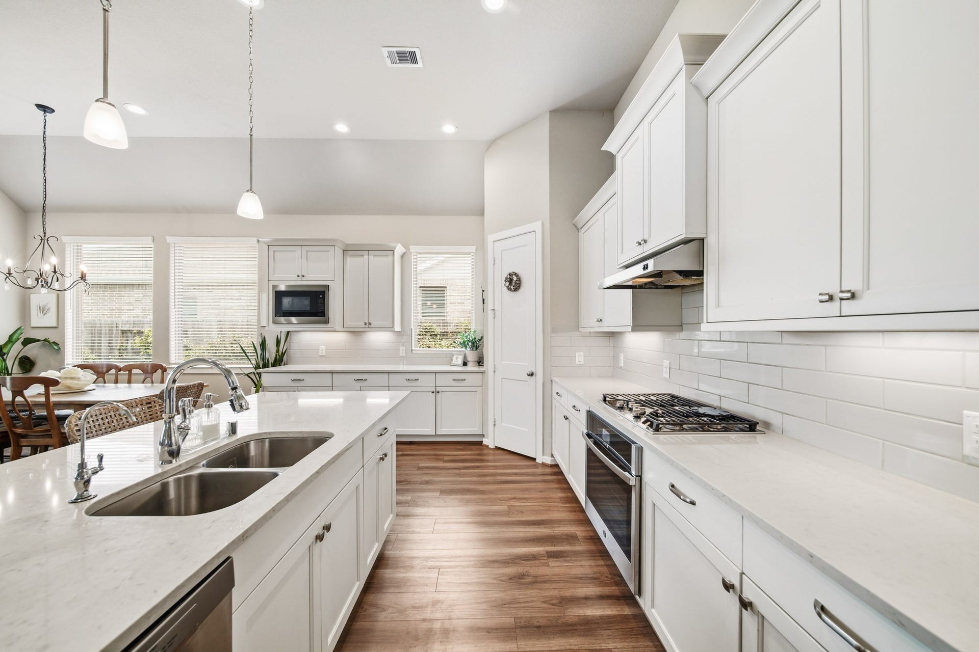 2003 Laurelwood Trail, Missouri City, TX 77459 2003 Laurelwood Trail, Missouri City, TX 77459