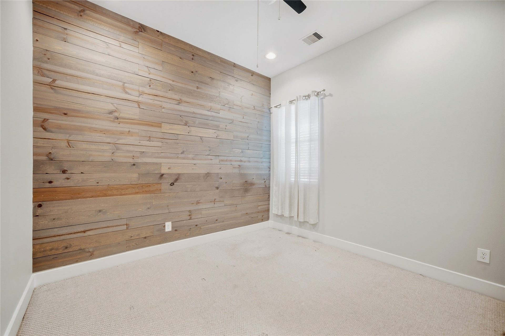 3015 Preston Street, Houston, TX 77003
