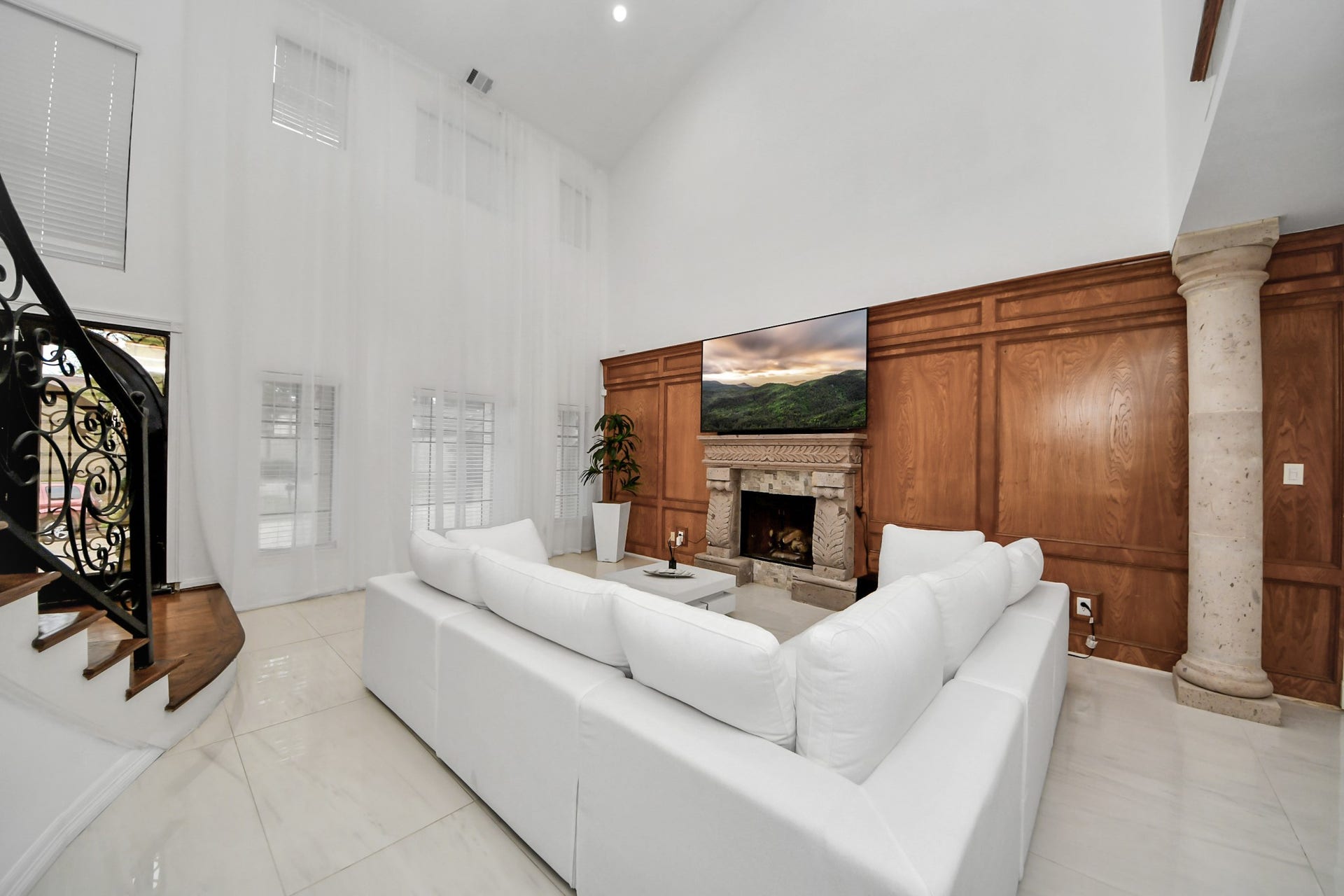 3002 Ashford Oak Drive, Houston, TX 77082 3002 Ashford Oak Drive, Houston, TX 77082