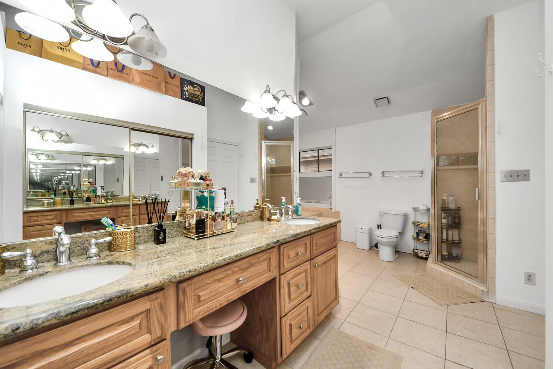 3002 Ashford Oak Drive, Houston, TX 77082 3002 Ashford Oak Drive, Houston, TX 77082