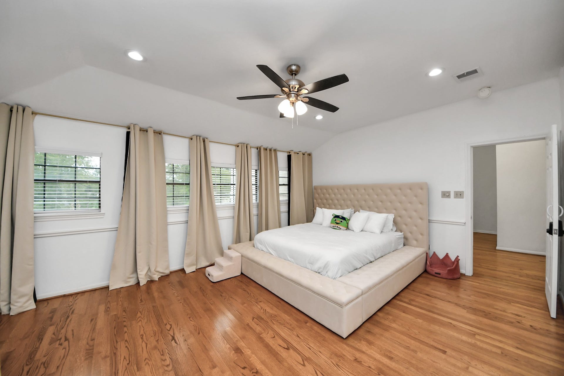 3002 Ashford Oak Drive, Houston, TX 77082 3002 Ashford Oak Drive, Houston, TX 77082