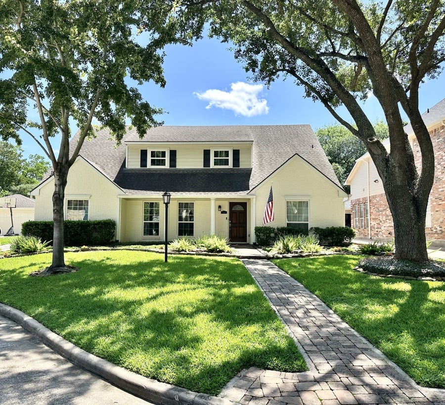Property photo for 826 Greenbelt Drive, Houston, TX