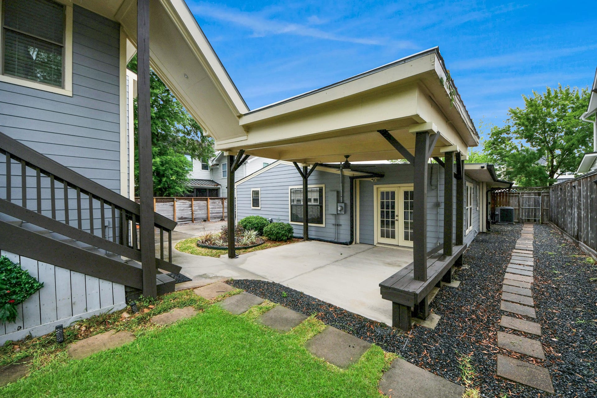 1505 Chippendale Road, Houston, TX 77018 1505 Chippendale Road, Houston, TX 77018