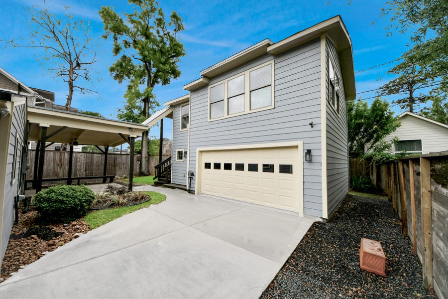 Property photo for 1505 Chippendale Road, Houston, TX