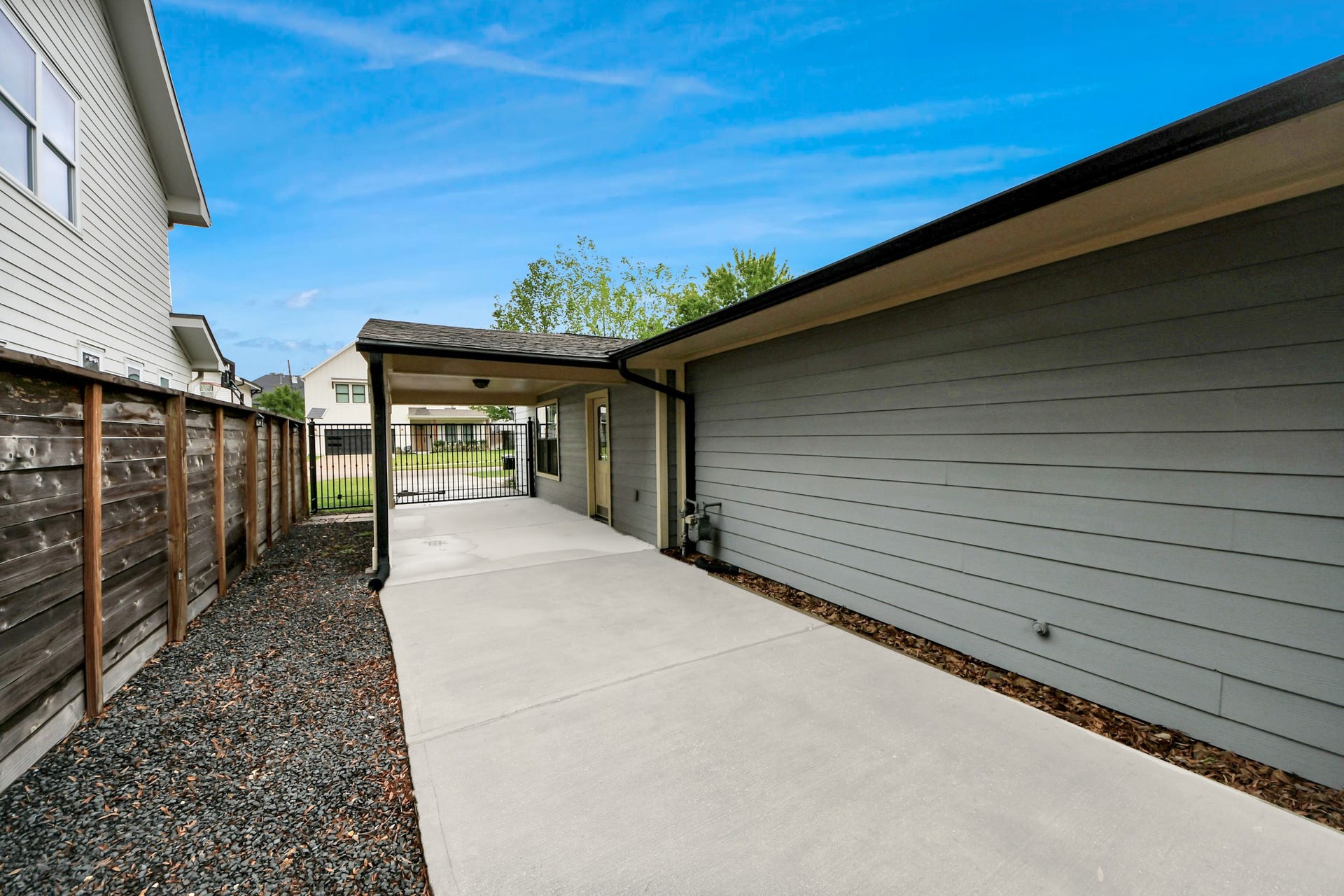 1505 Chippendale Road, Houston, TX 77018 1505 Chippendale Road, Houston, TX 77018