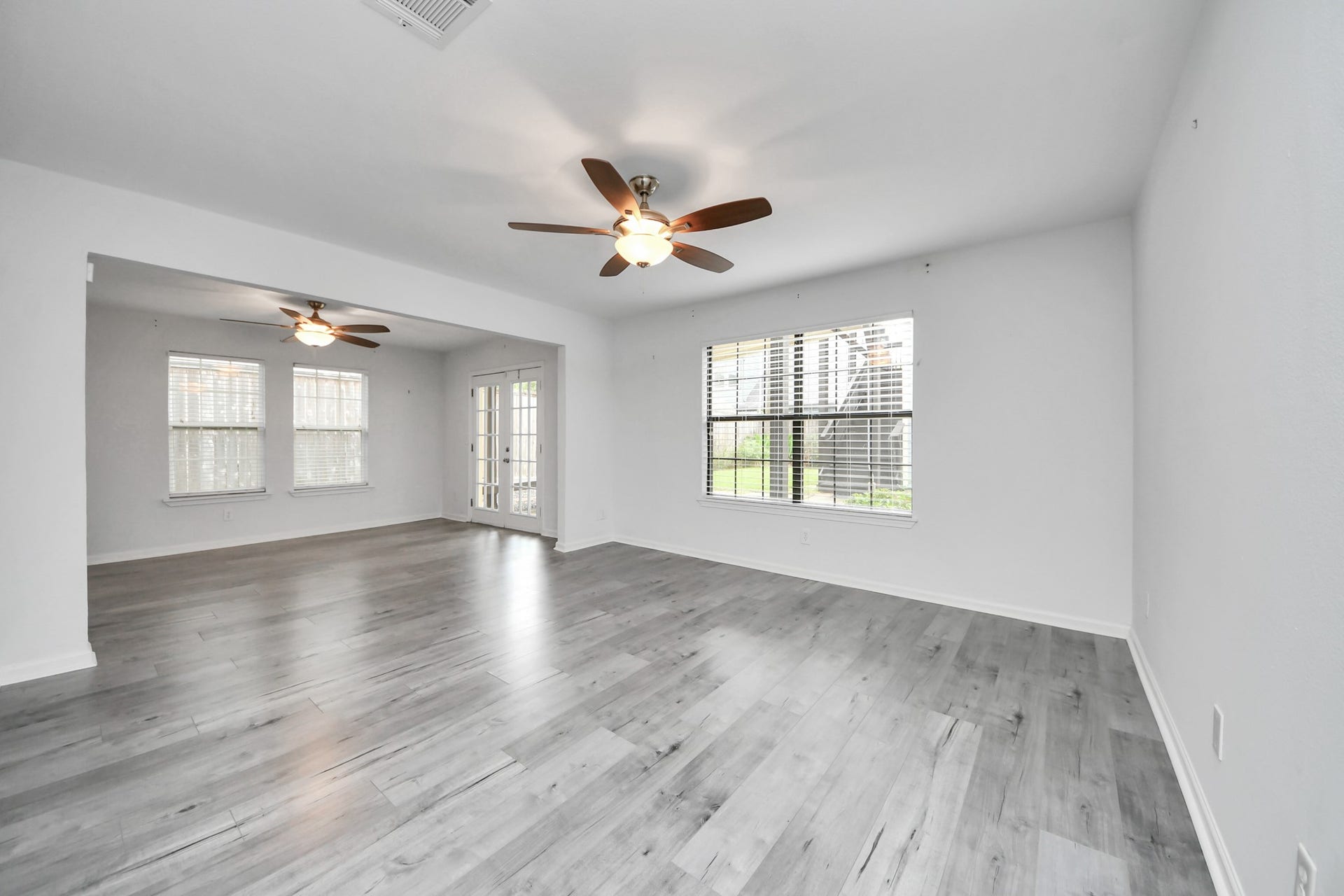 1505 Chippendale Road, Houston, TX 77018 1505 Chippendale Road, Houston, TX 77018