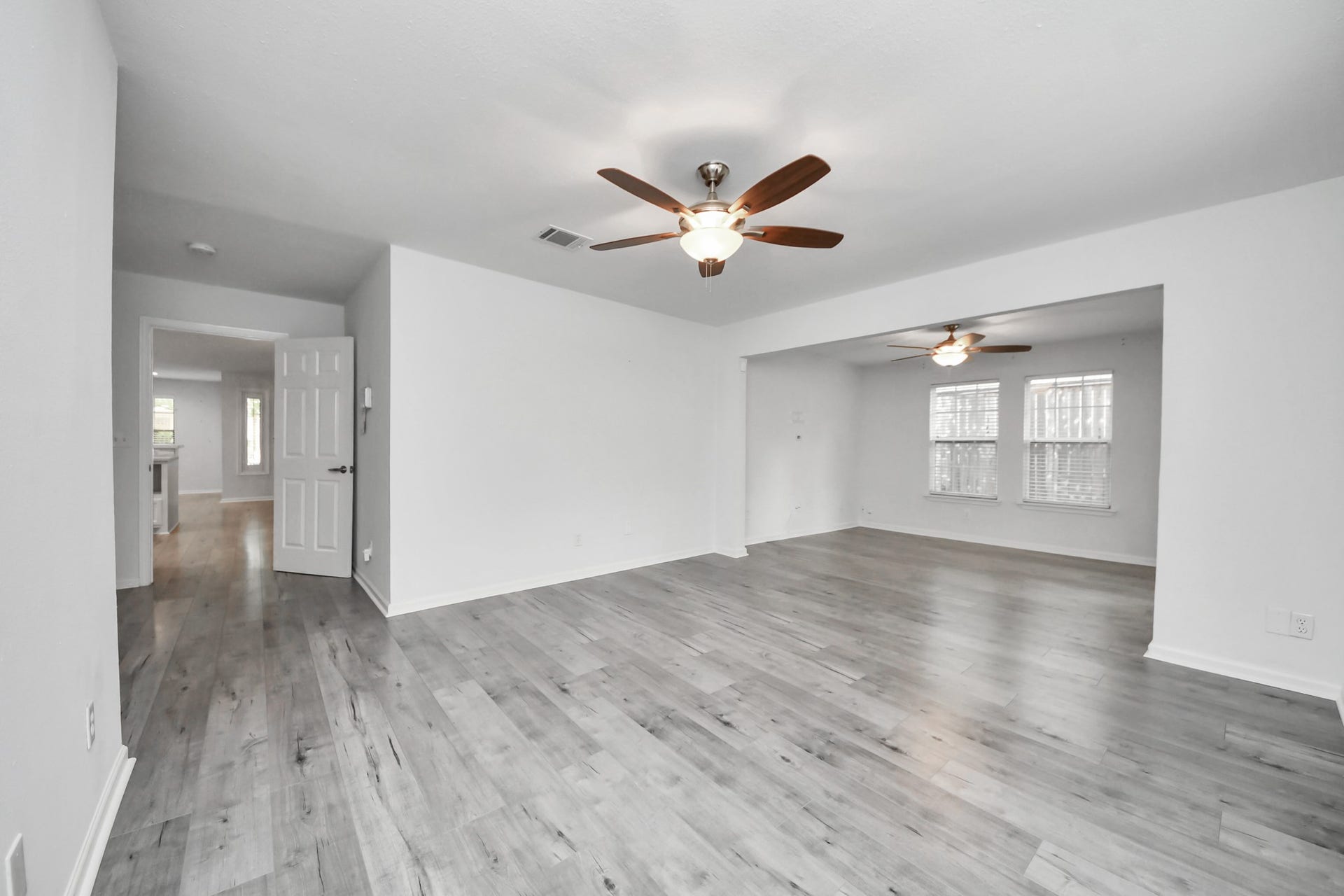 1505 Chippendale Road, Houston, TX 77018 1505 Chippendale Road, Houston, TX 77018