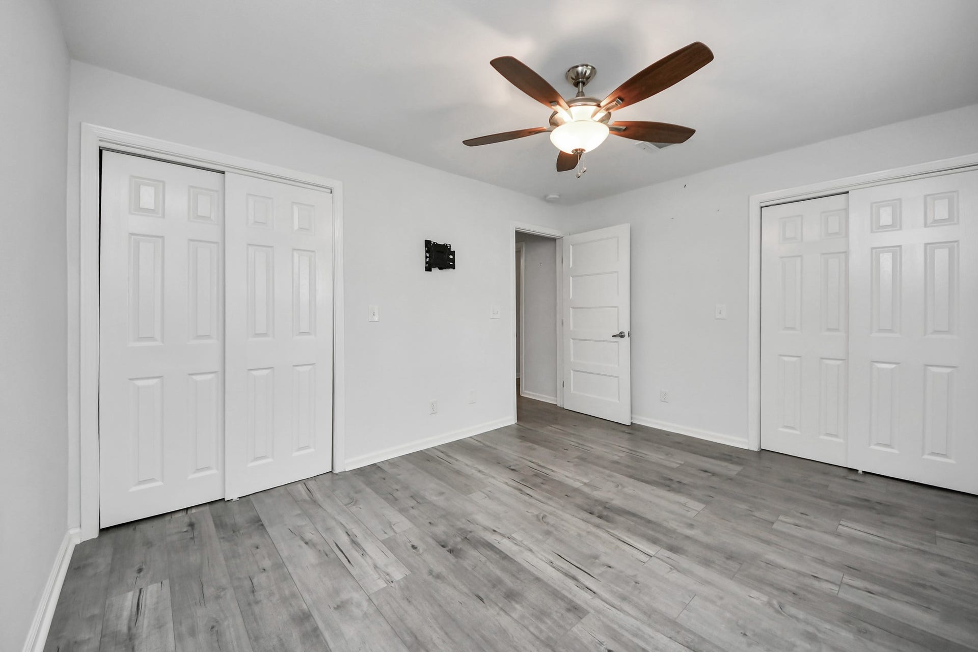 1505 Chippendale Road, Houston, TX 77018 1505 Chippendale Road, Houston, TX 77018