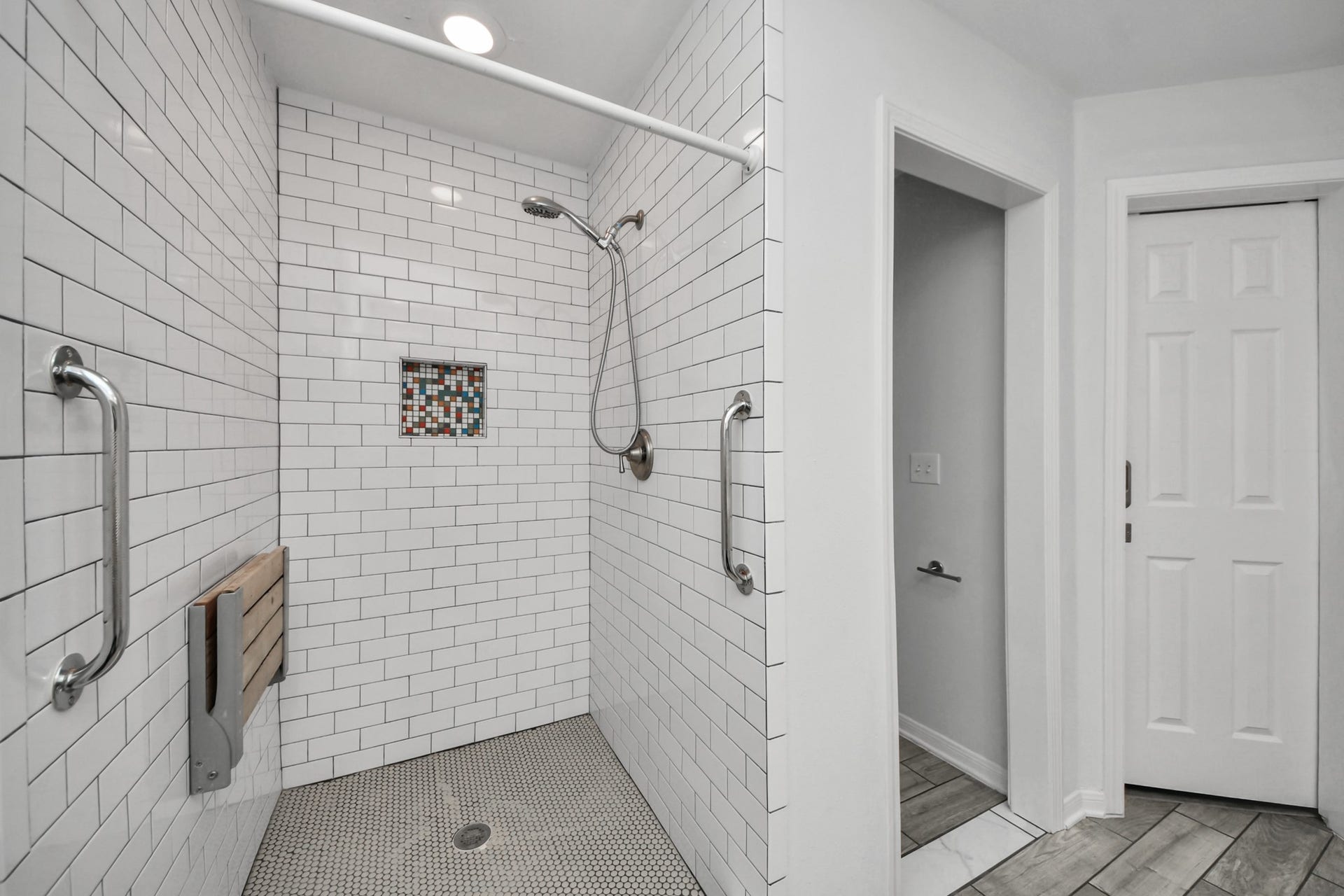 1505 Chippendale Road, Houston, TX 77018 1505 Chippendale Road, Houston, TX 77018