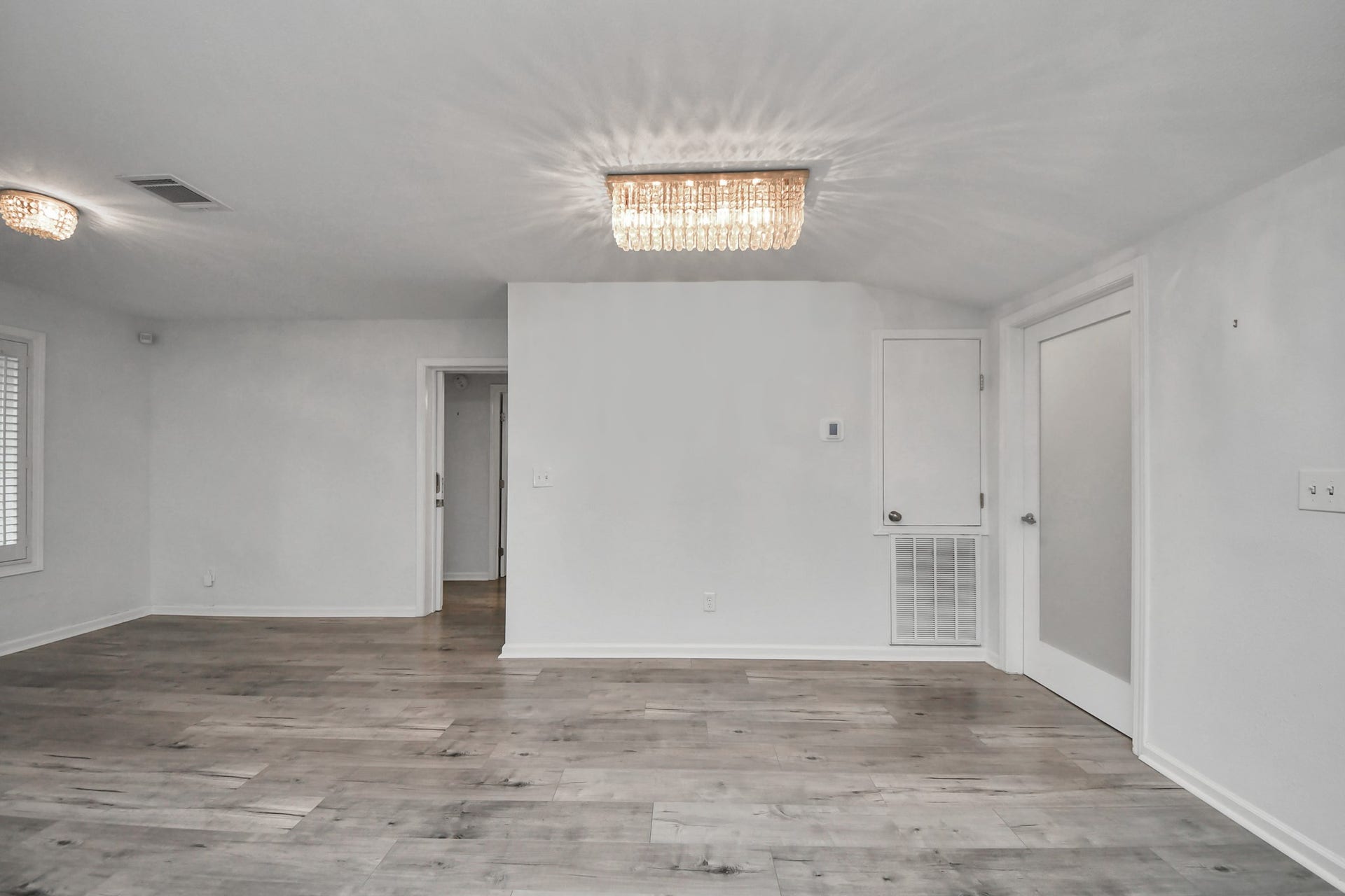 1505 Chippendale Road, Houston, TX 77018 1505 Chippendale Road, Houston, TX 77018