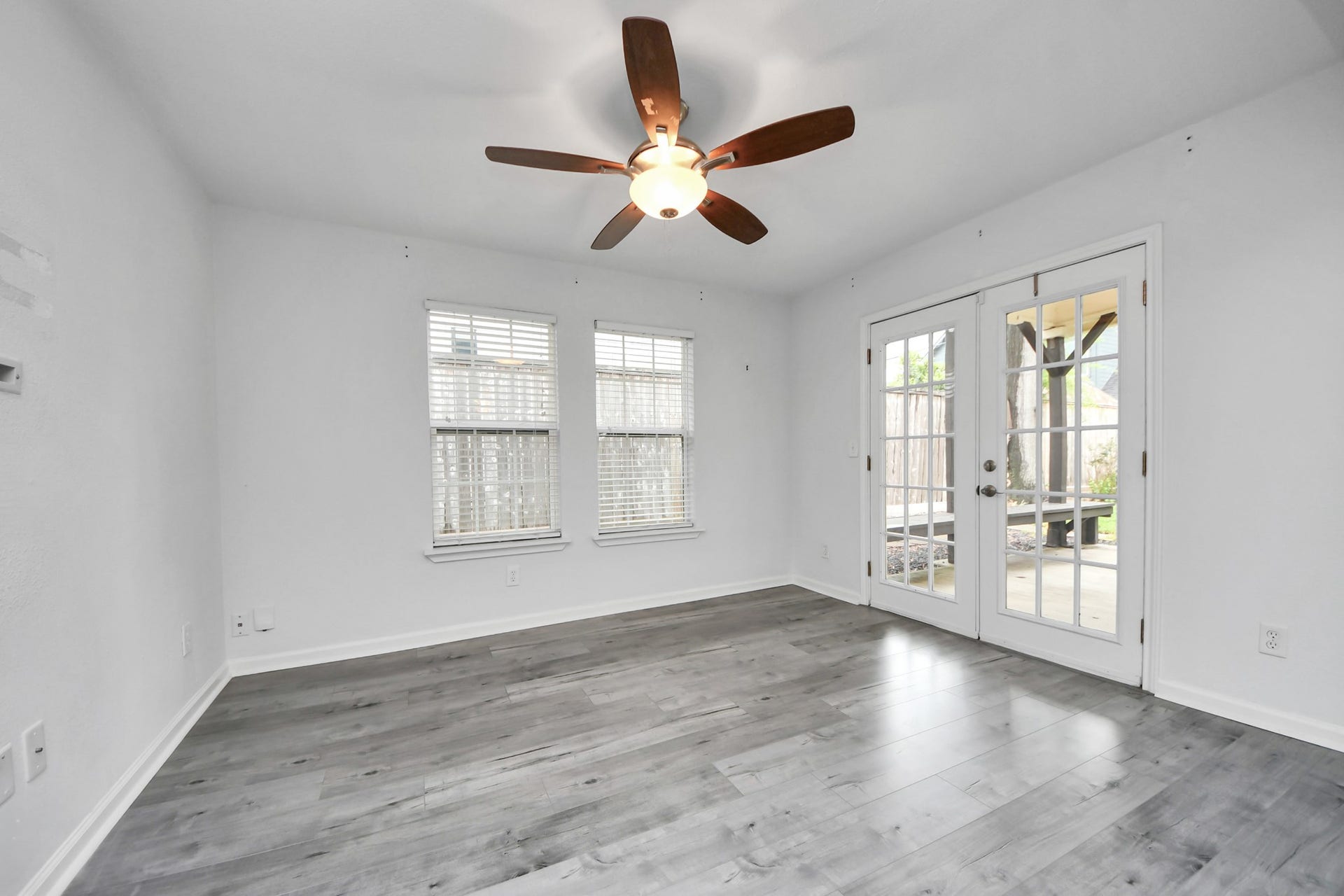 1505 Chippendale Road, Houston, TX 77018 1505 Chippendale Road, Houston, TX 77018