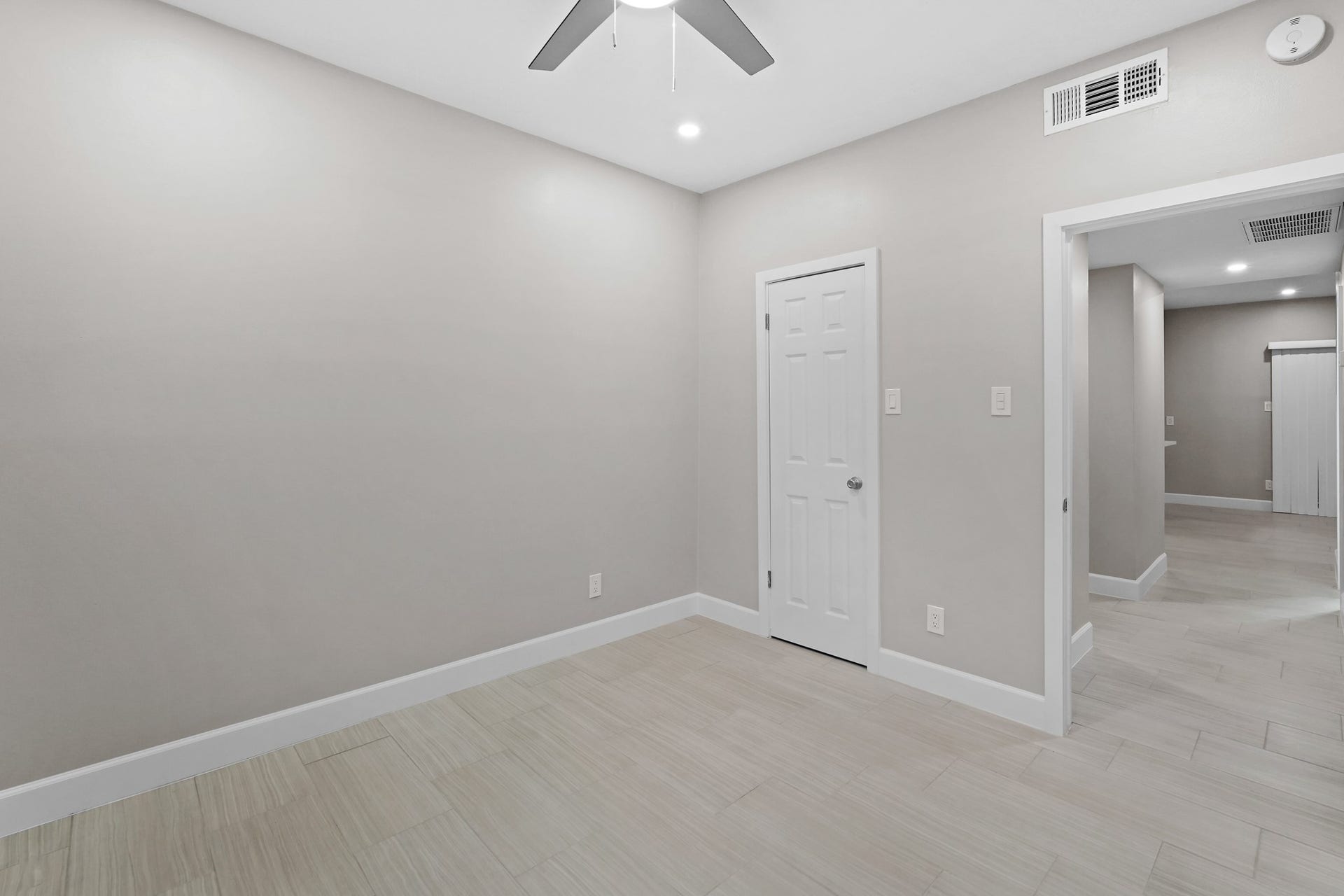 2300 Augusta Drive, #37, Houston, TX 77057 2300 Augusta Drive, #37, Houston, TX 77057