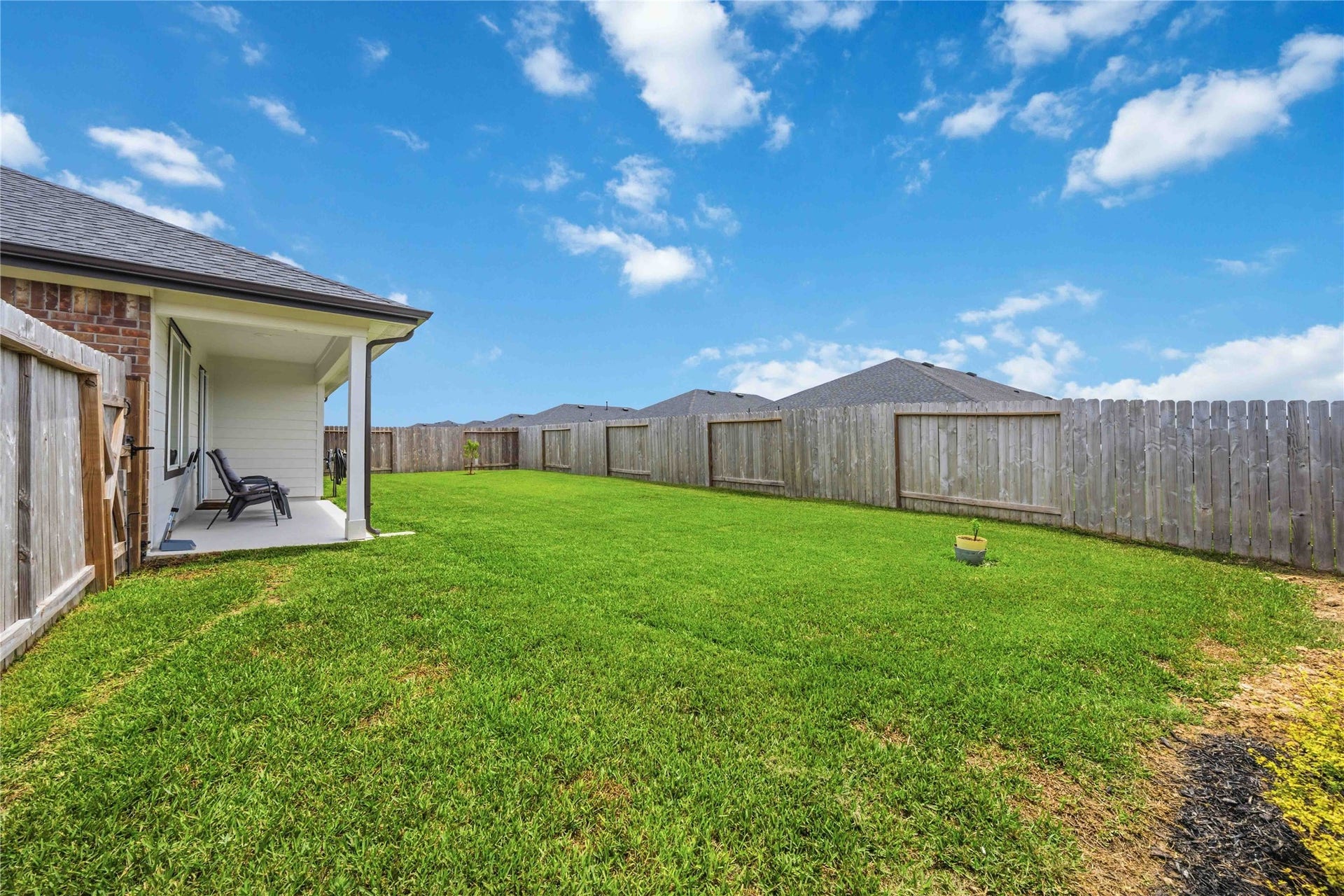 1029 Great Barracuda Lane, Alvin, TX 77511 1029 Great Barracuda Lane, Alvin, TX 77511