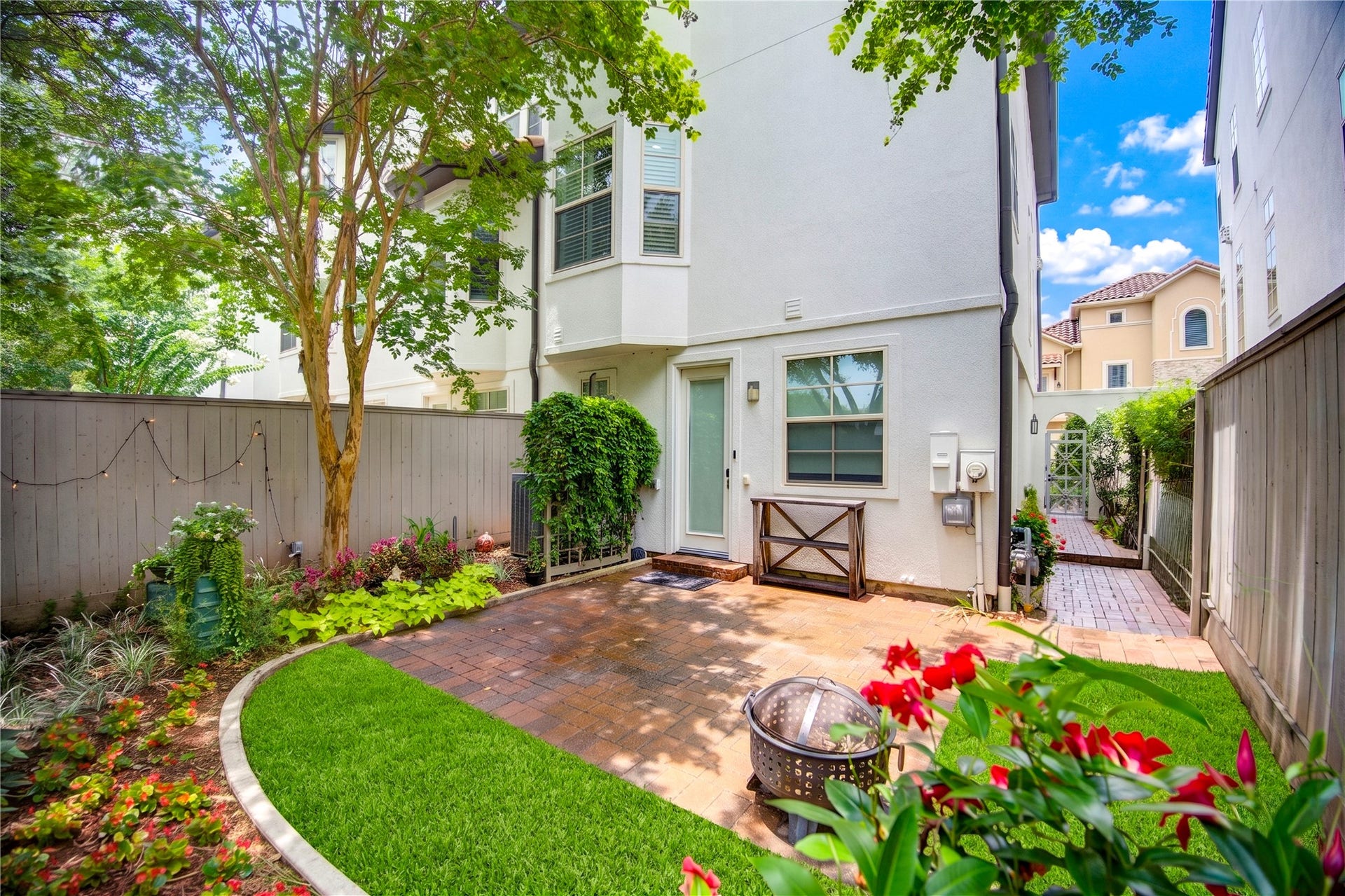 16011 Morgan Street, Sugar Land, TX 77478 Gorgeous backyard oasis!!!