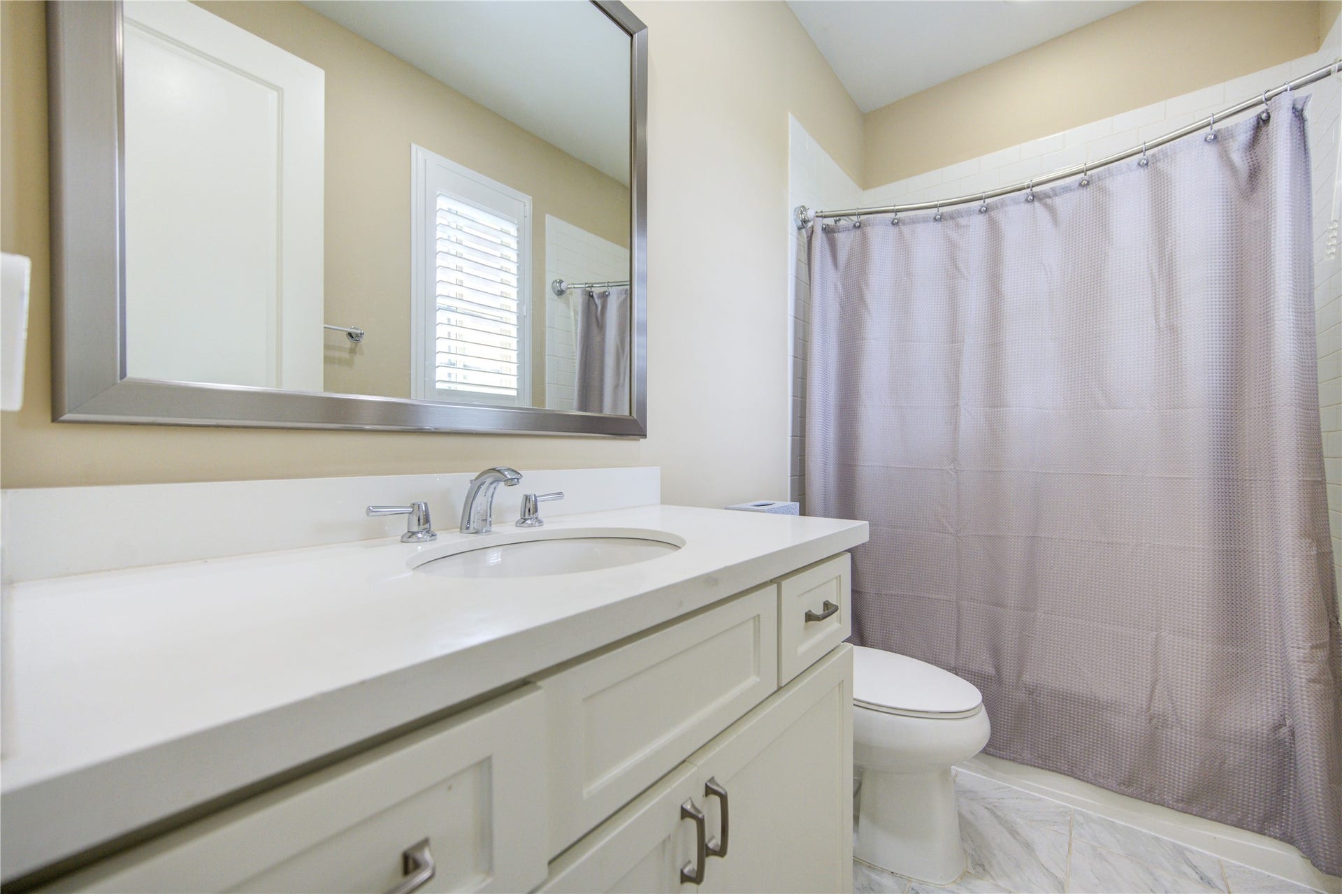 16011 Morgan Street, Sugar Land, TX 77478 16011 Morgan Street, Sugar Land, TX 77478