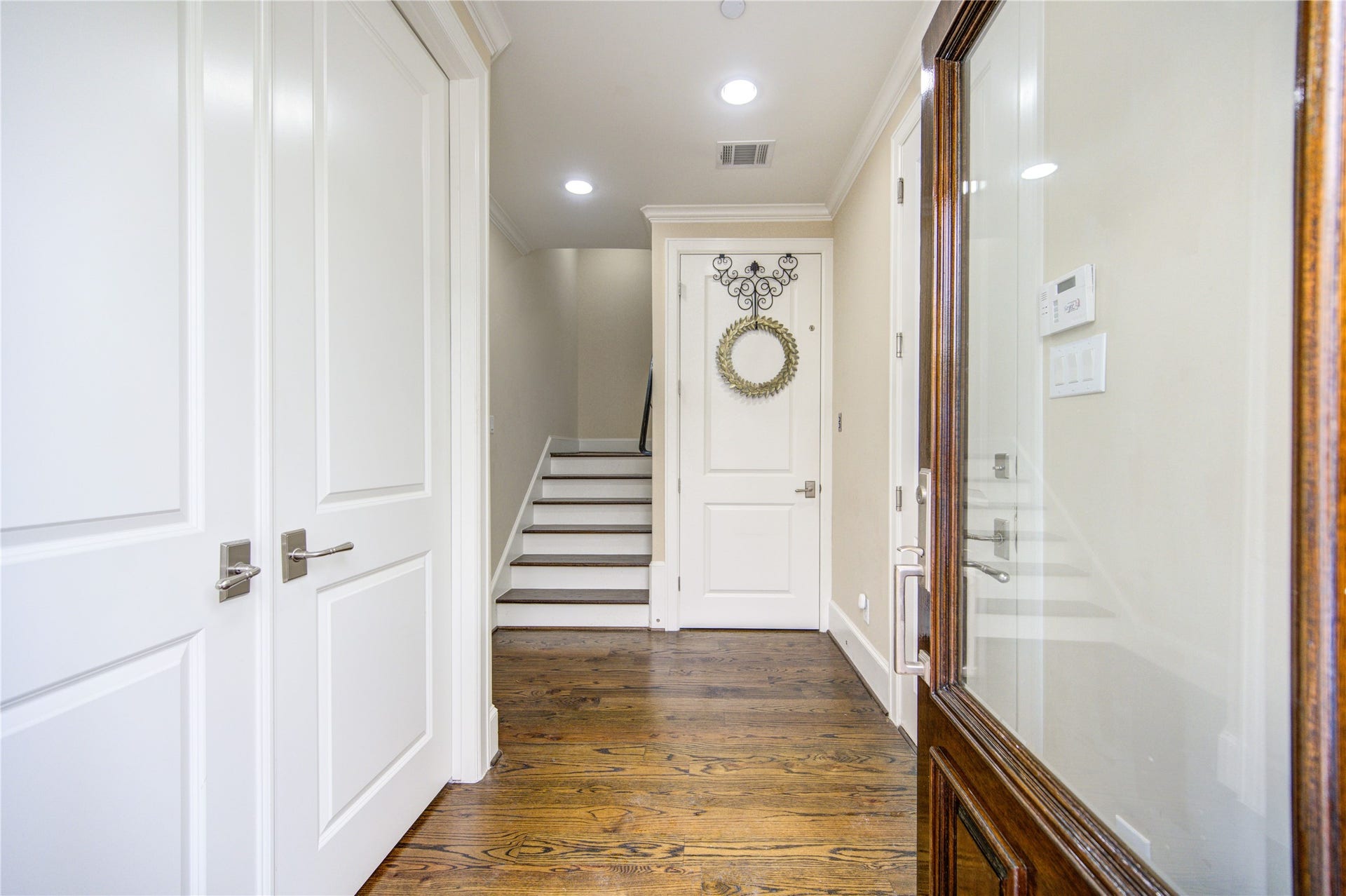 16011 Morgan Street, Sugar Land, TX 77478 16011 Morgan Street, Sugar Land, TX 77478