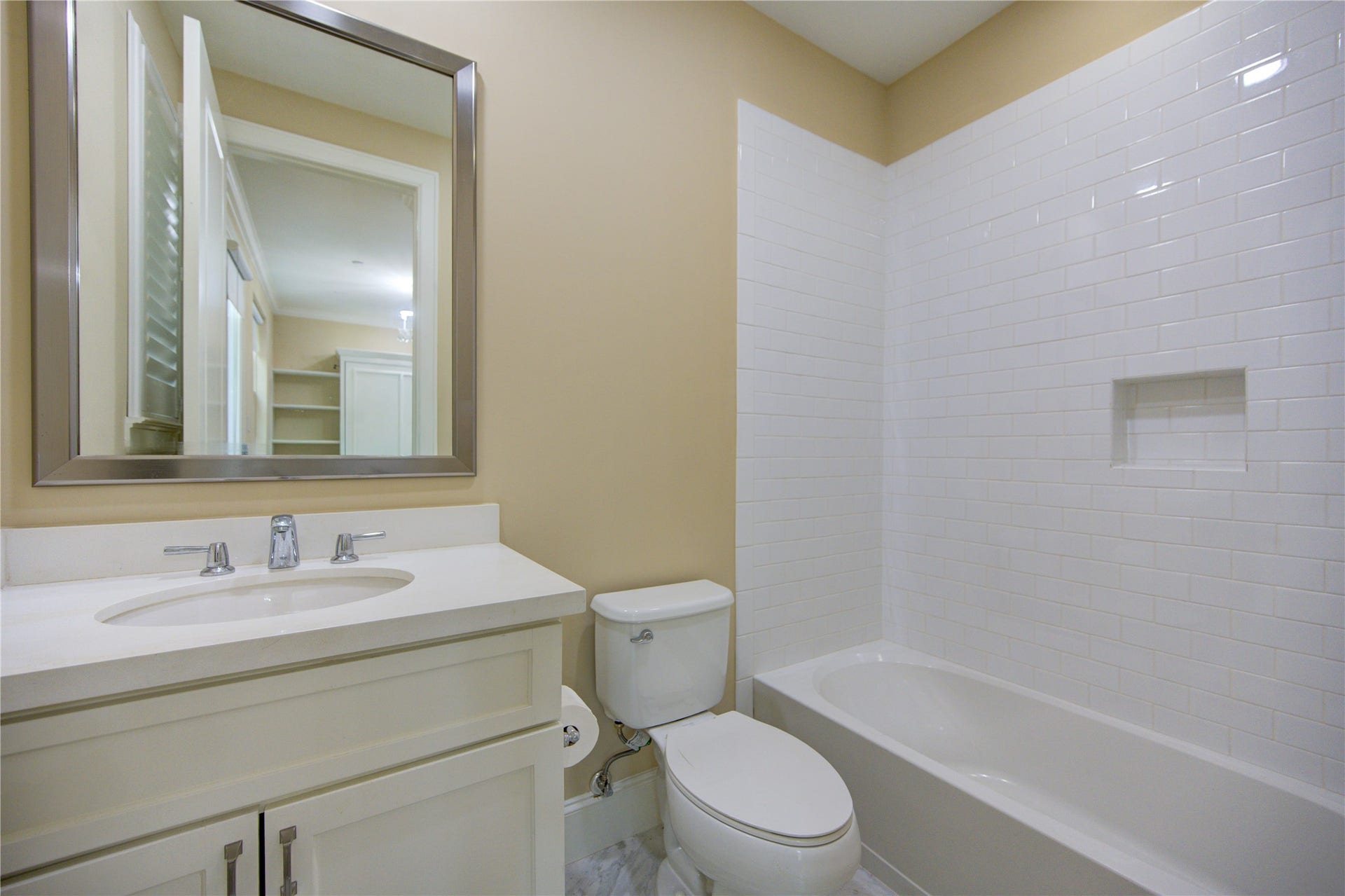 16011 Morgan Street, Sugar Land, TX 77478 16011 Morgan Street, Sugar Land, TX 77478