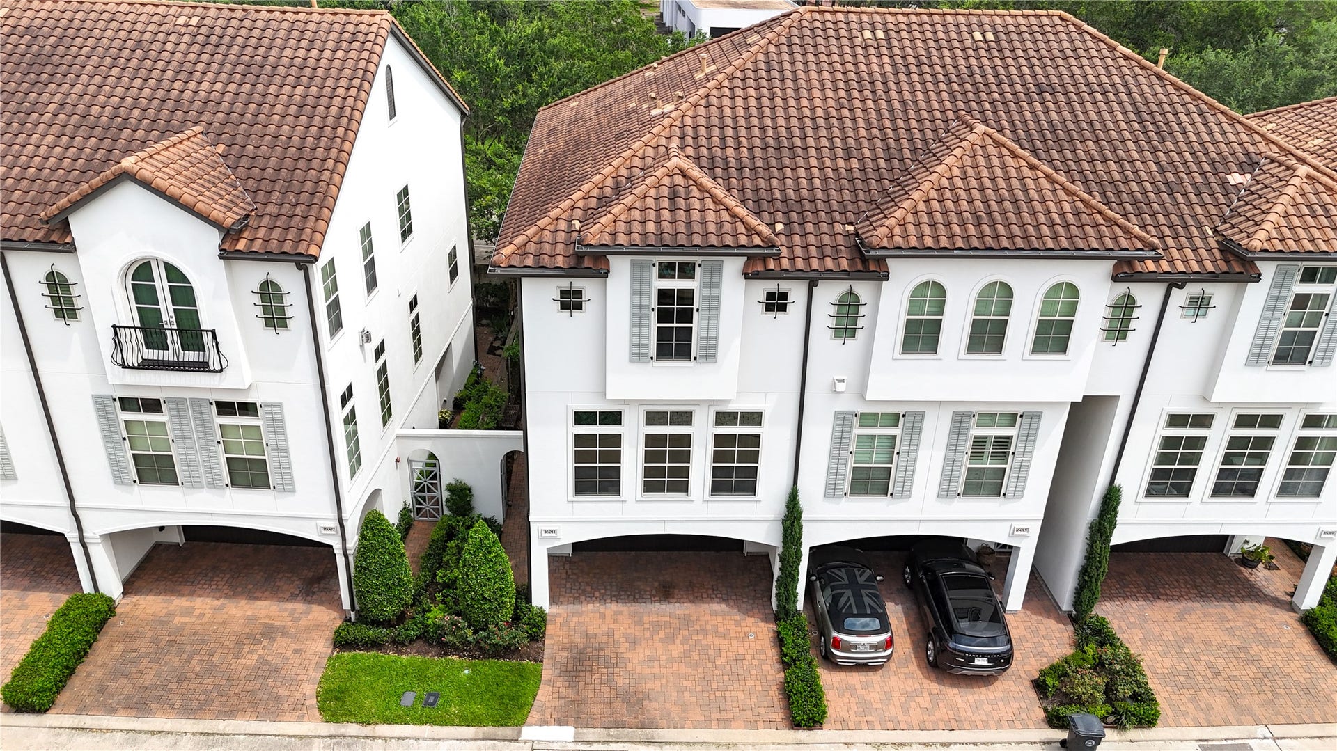 16011 Morgan Street, Sugar Land, TX 77478 16011 Morgan Street, Sugar Land, TX 77478
