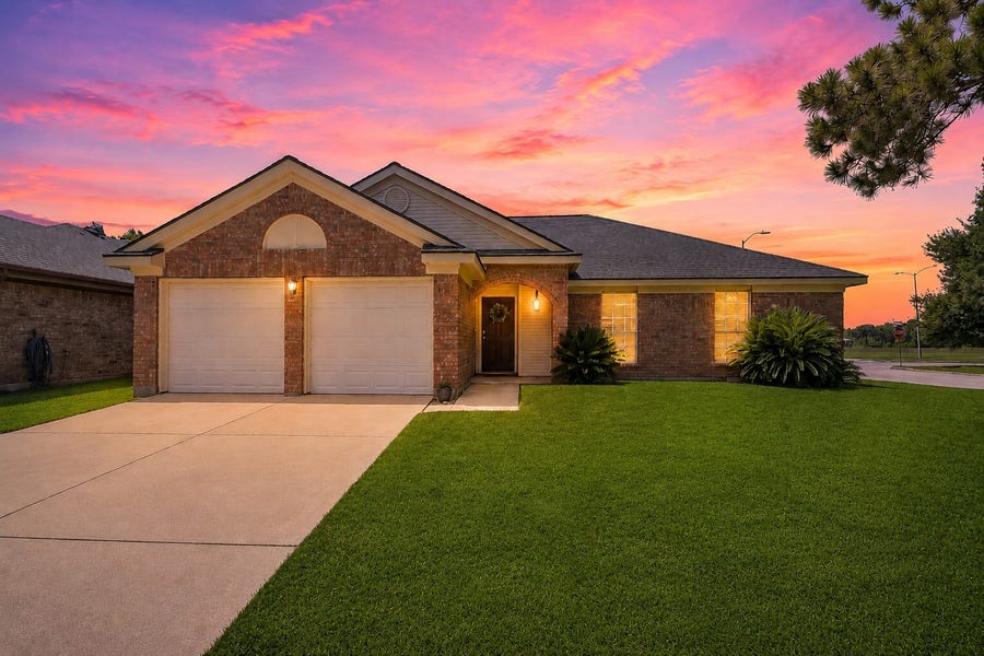 Property photo for 4402 Leyland Drive, Pearland, TX