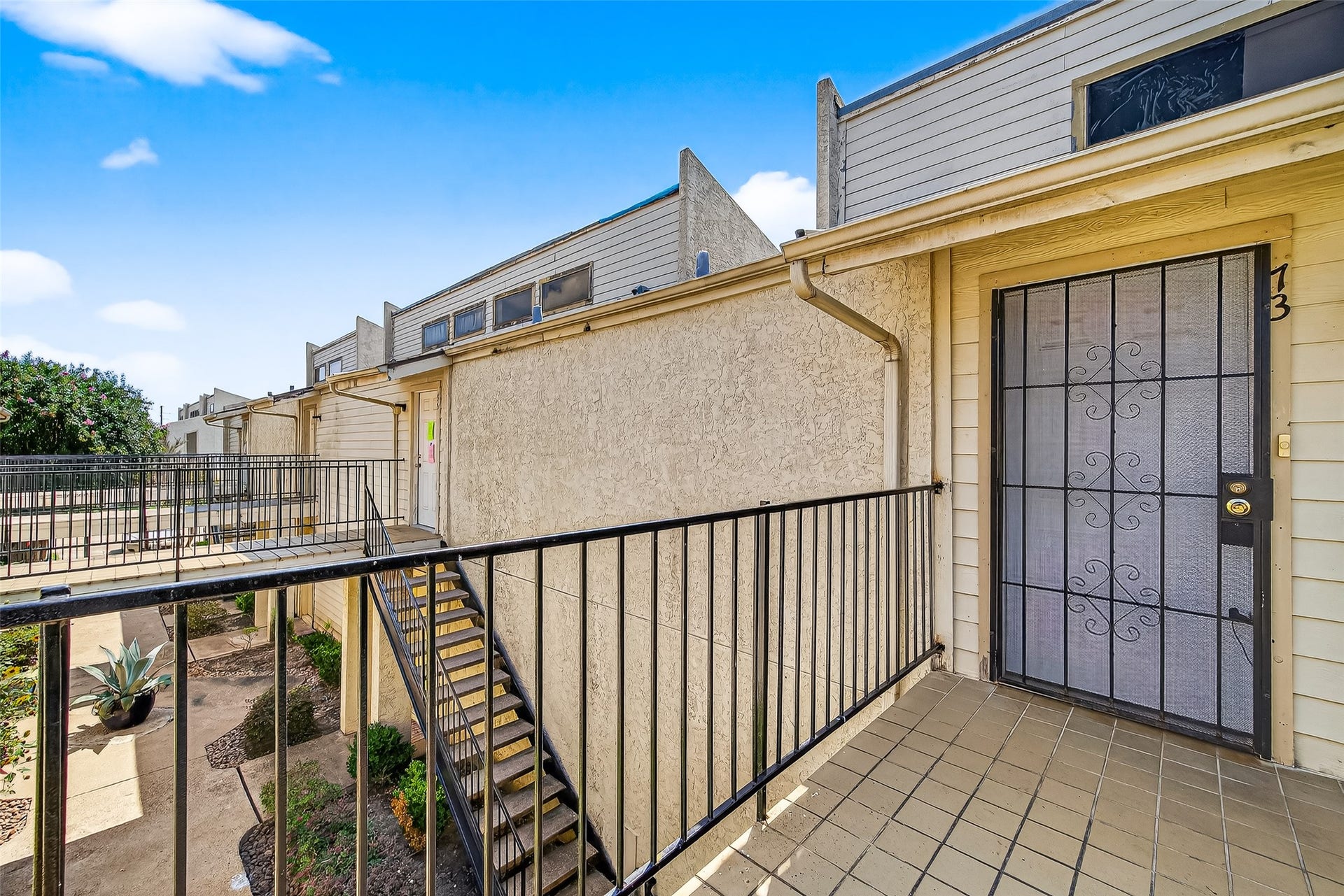10075 Westpark Drive, #73, Houston, TX 77042 10075 Westpark Drive, #73, Houston, TX 77042