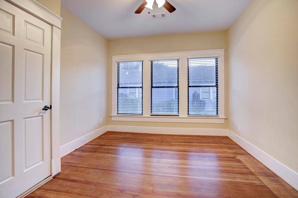 830 Key Street, Houston, TX 77009 New Ceiling Fans, Fixtures & Lots of Natural Light Throughout Home