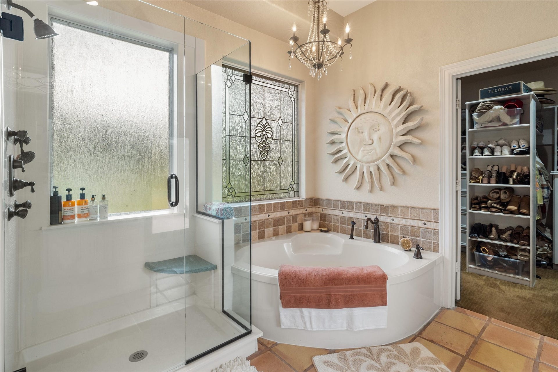 2150 Hewitt Street, League City, TX 77573 Jacuzzi tub and standalone seamless shower