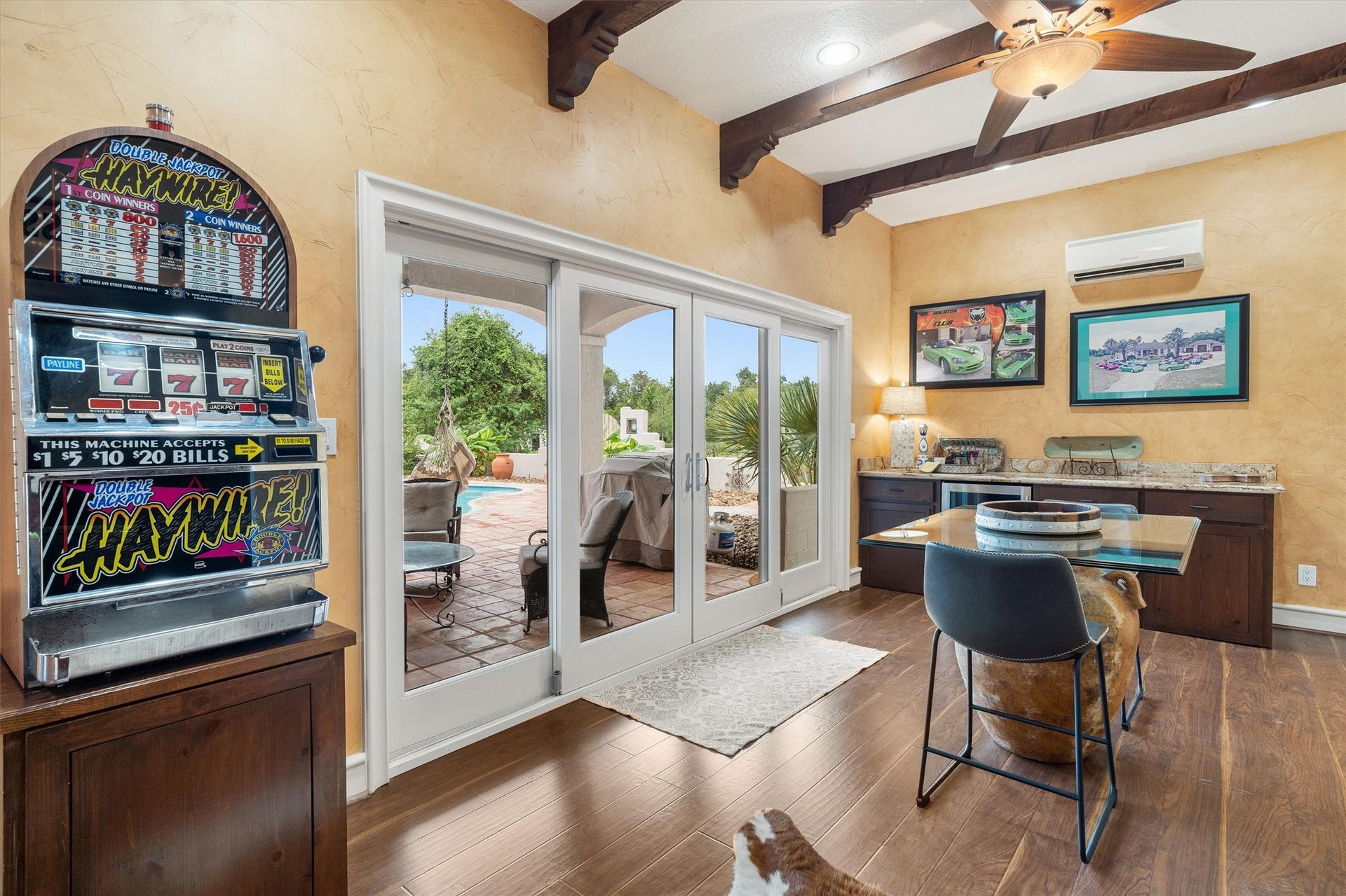 2150 Hewitt Street, League City, TX 77573 Game room overlooking your pool/spa!
