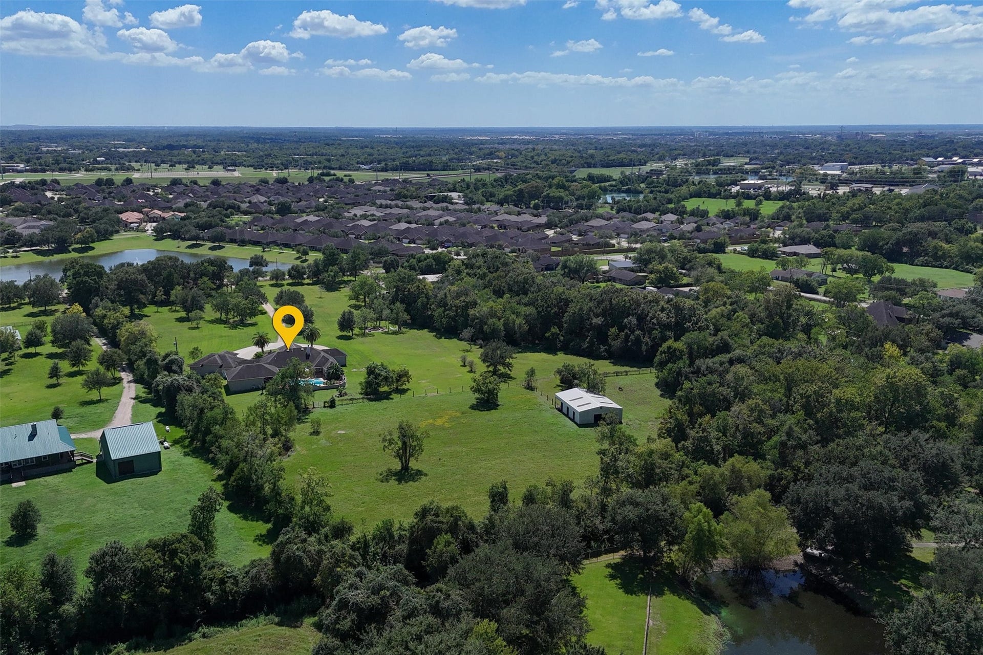 2150 Hewitt Street, League City, TX 77573 10 acres of prime real estate in the Heart of League City!