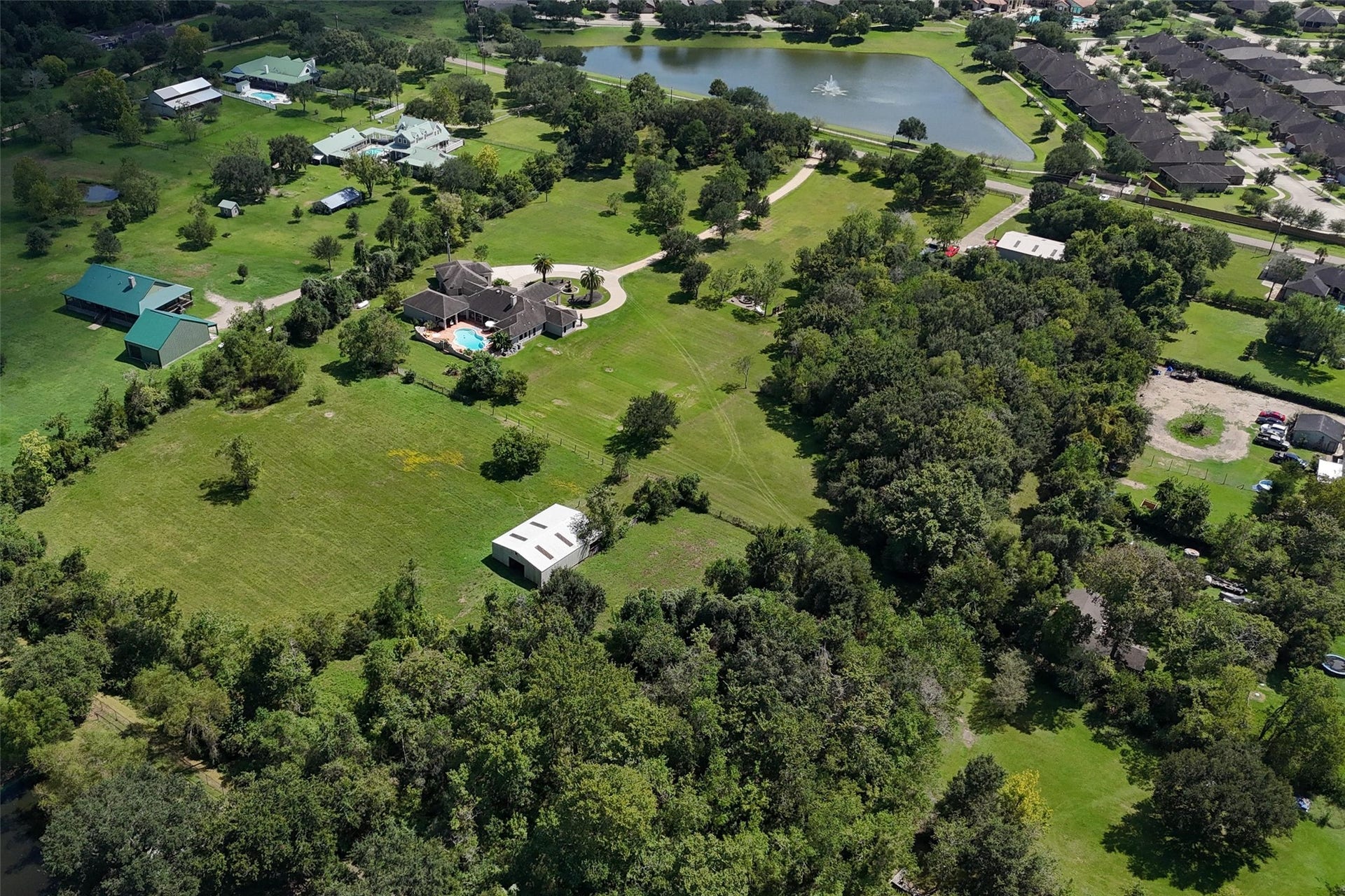 2150 Hewitt Street, League City, TX 77573 10 acres of prime real estate + 3000 sq ft shop with its own private entrance!