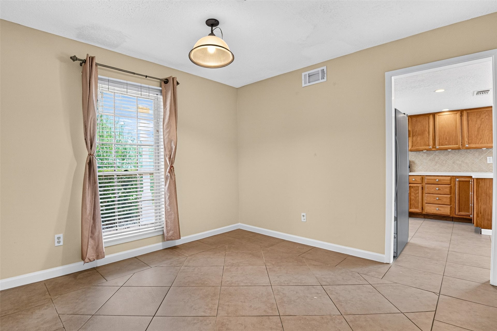 10518 Quail Ridge Lane, Sugar Land, TX 77498 10518 Quail Ridge Lane, Sugar Land, TX 77498